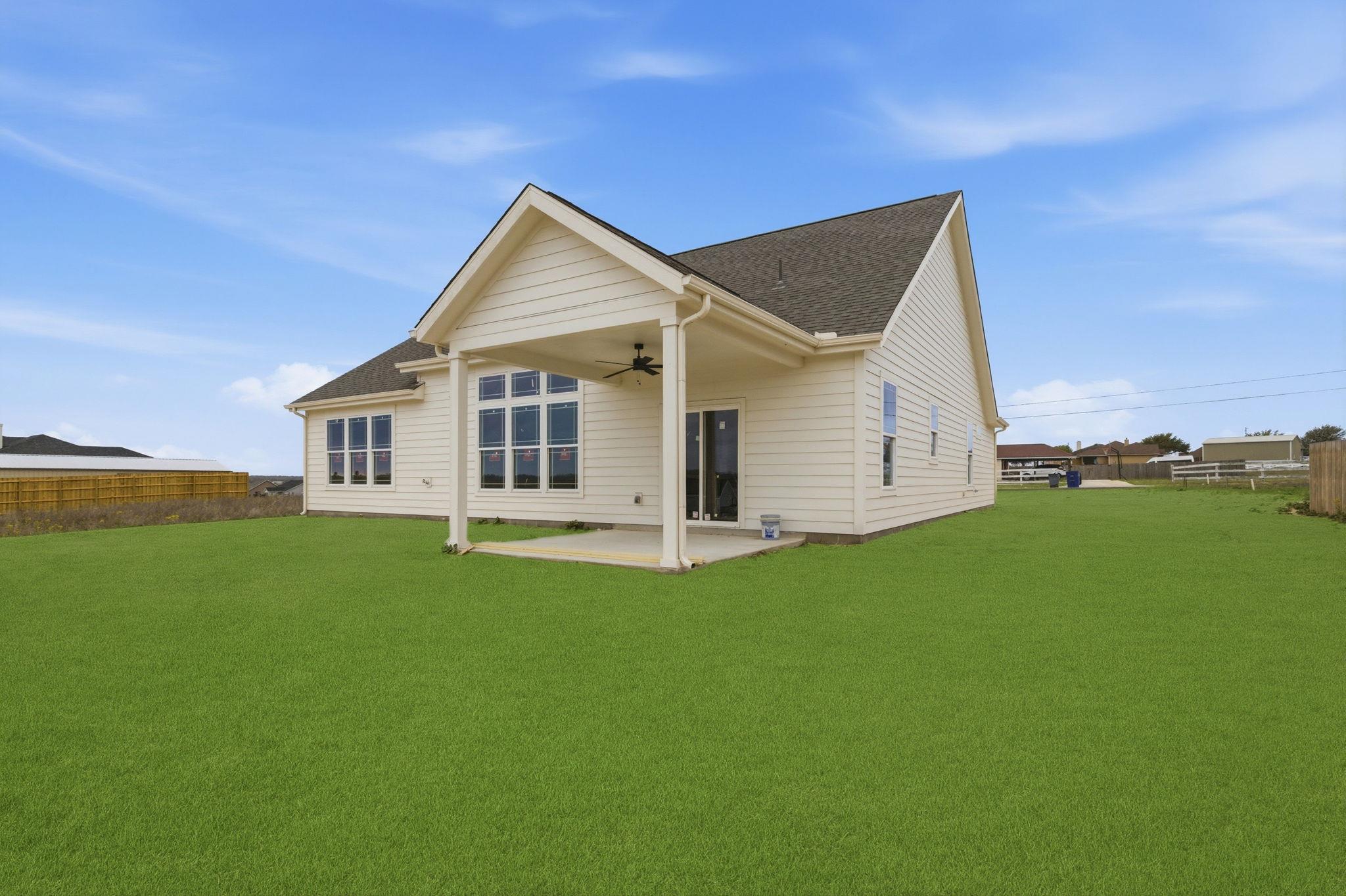 112 Oakmont Ln, La Vernia, TX 78121