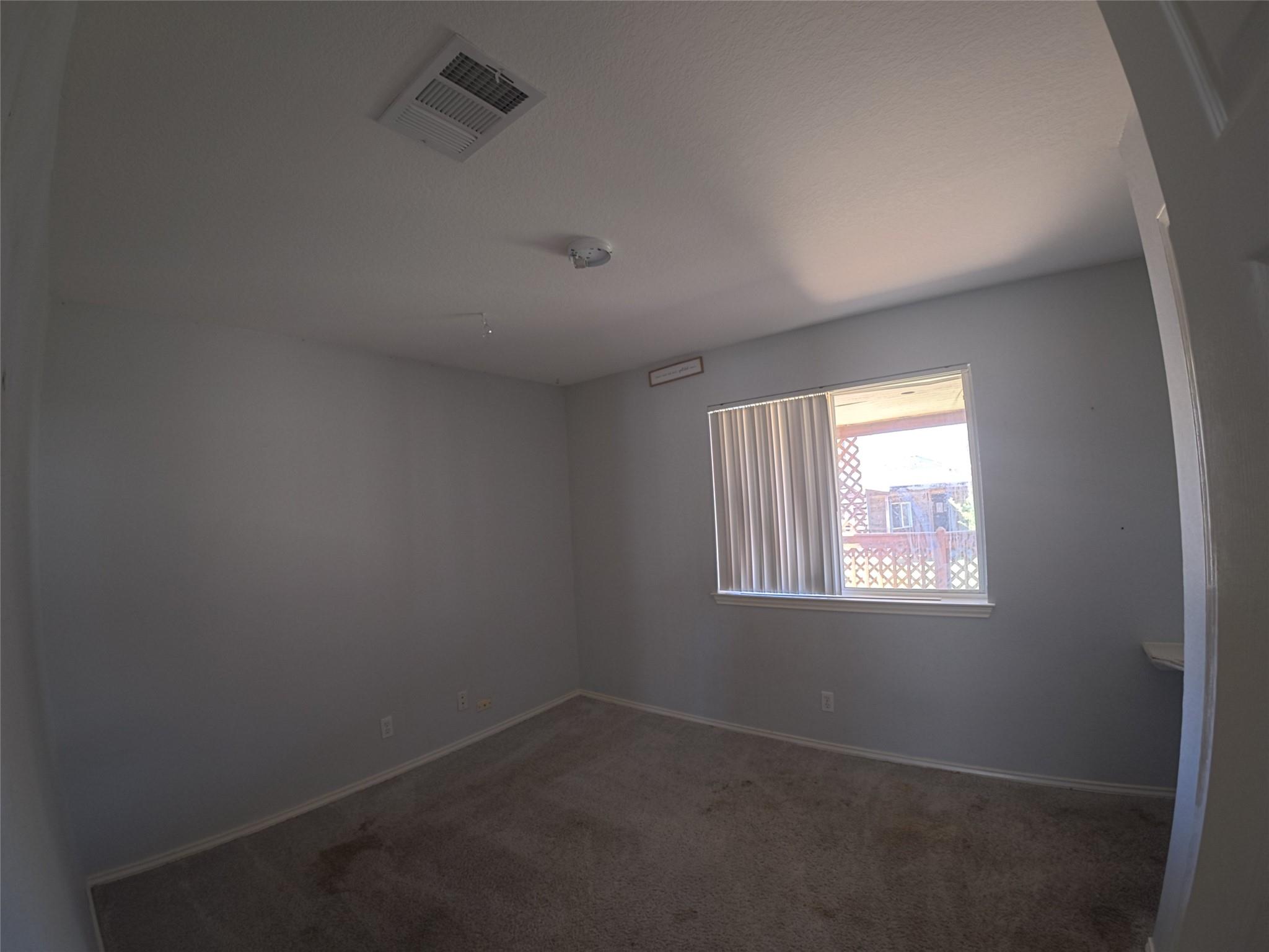 305 China Cv, Elgin, TX 78621