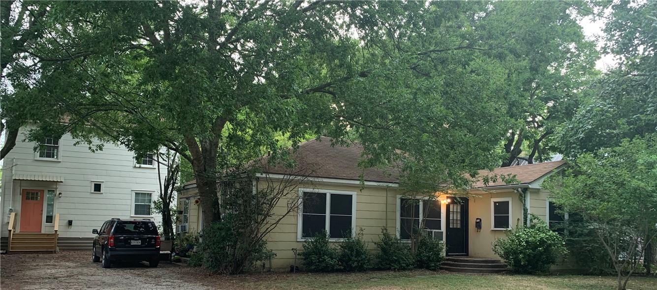 1604 Water St, Bastrop, TX 78602