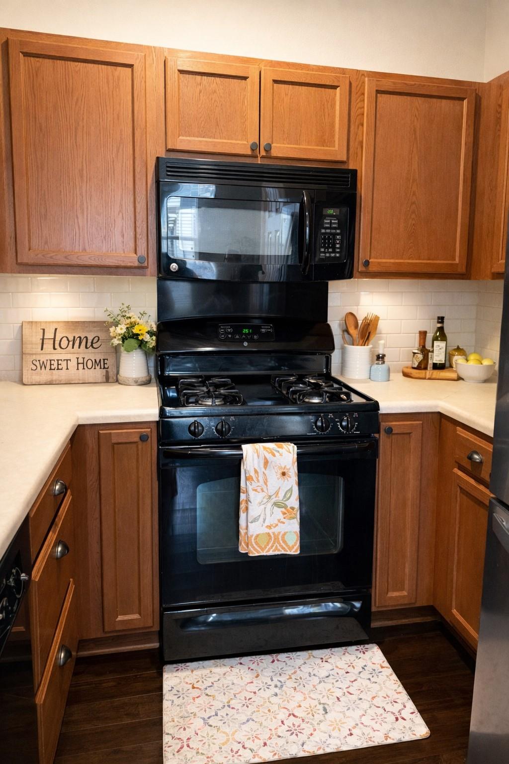 917 Sebastian Bnd # B, Pflugerville, TX 78660