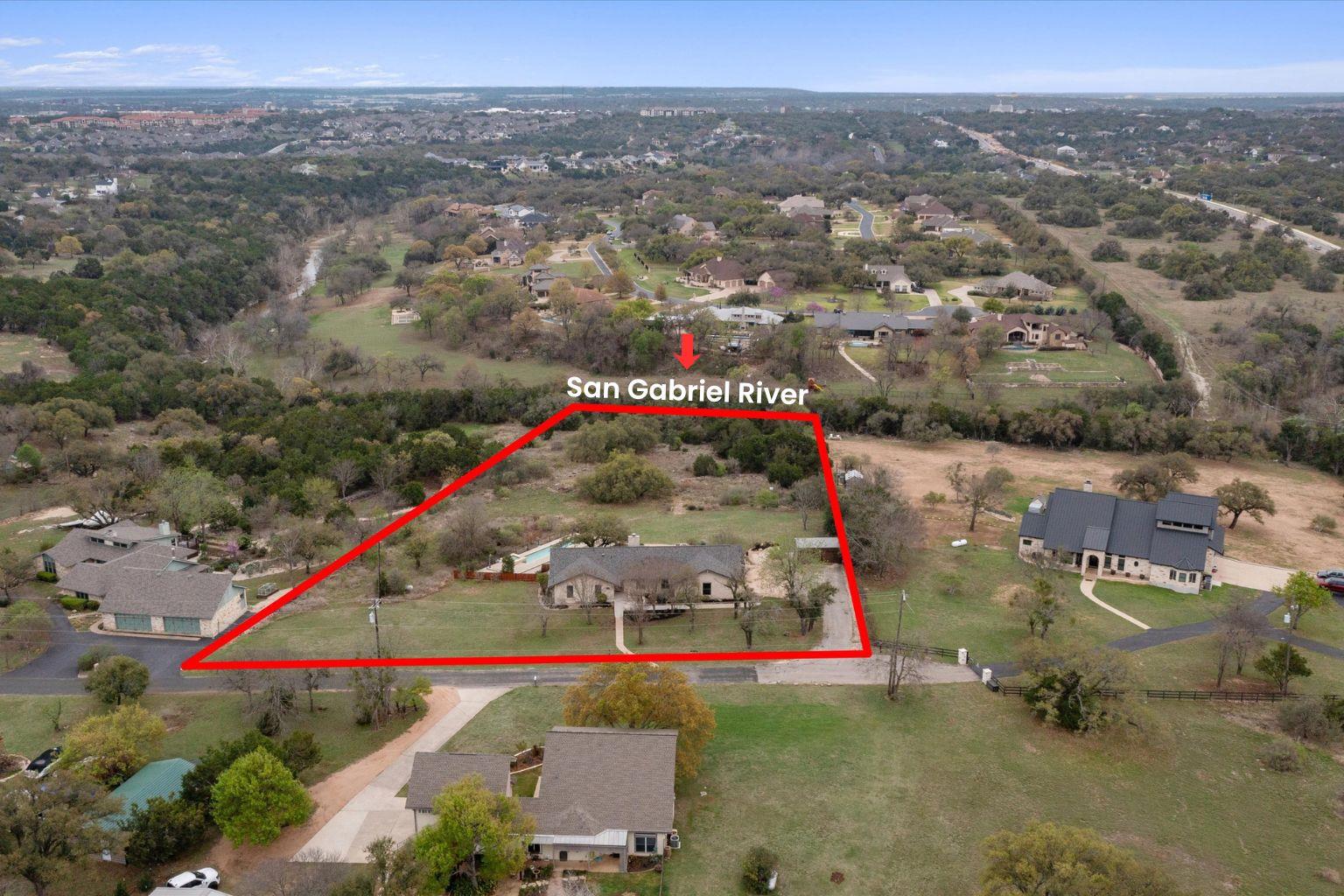 404 Skyline Rd, Georgetown, TX 78628