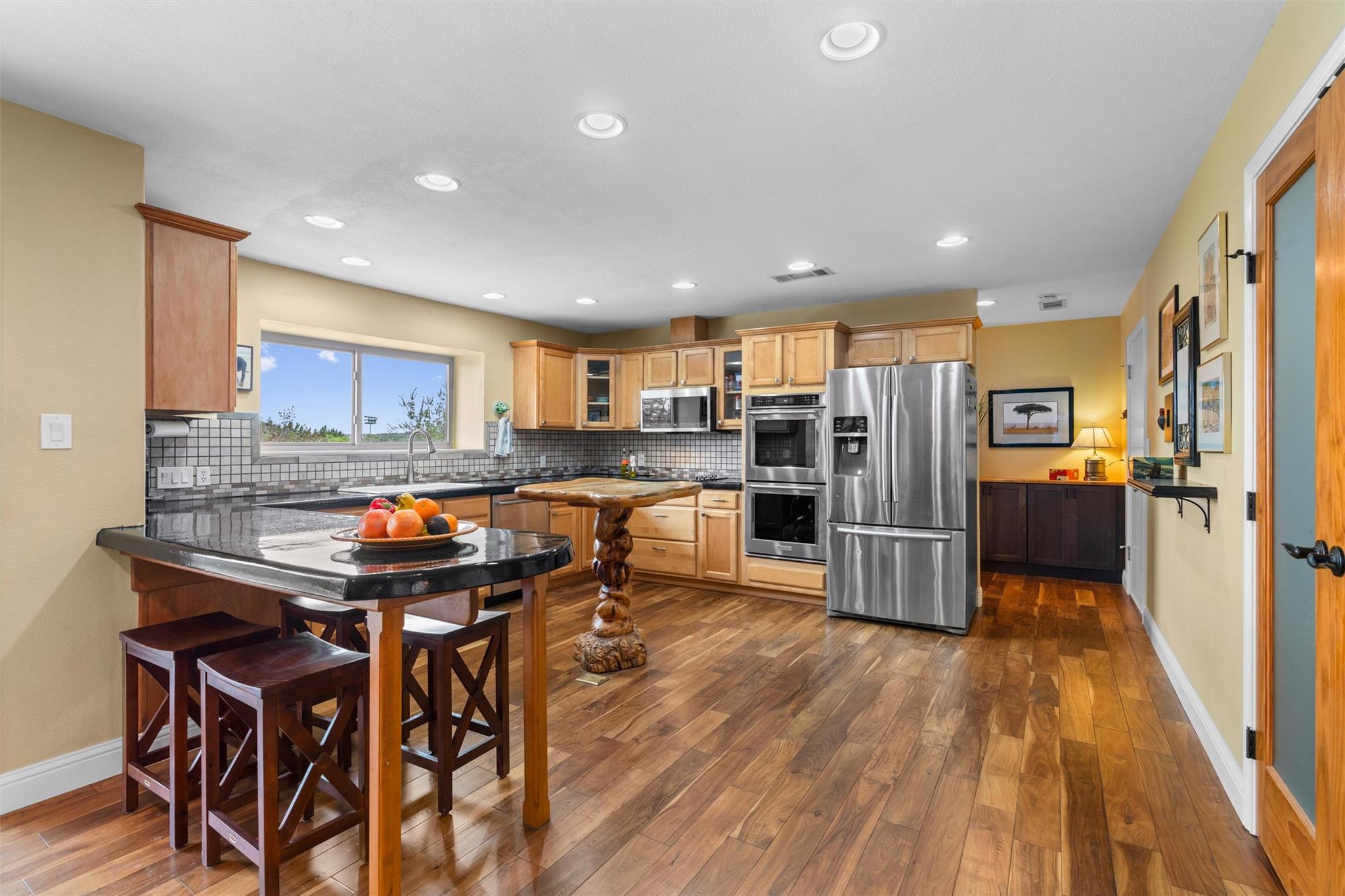 404 Skyline Rd, Georgetown, TX 78628