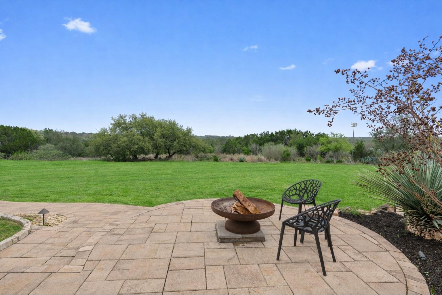 404 Skyline Rd, Georgetown, TX 78628