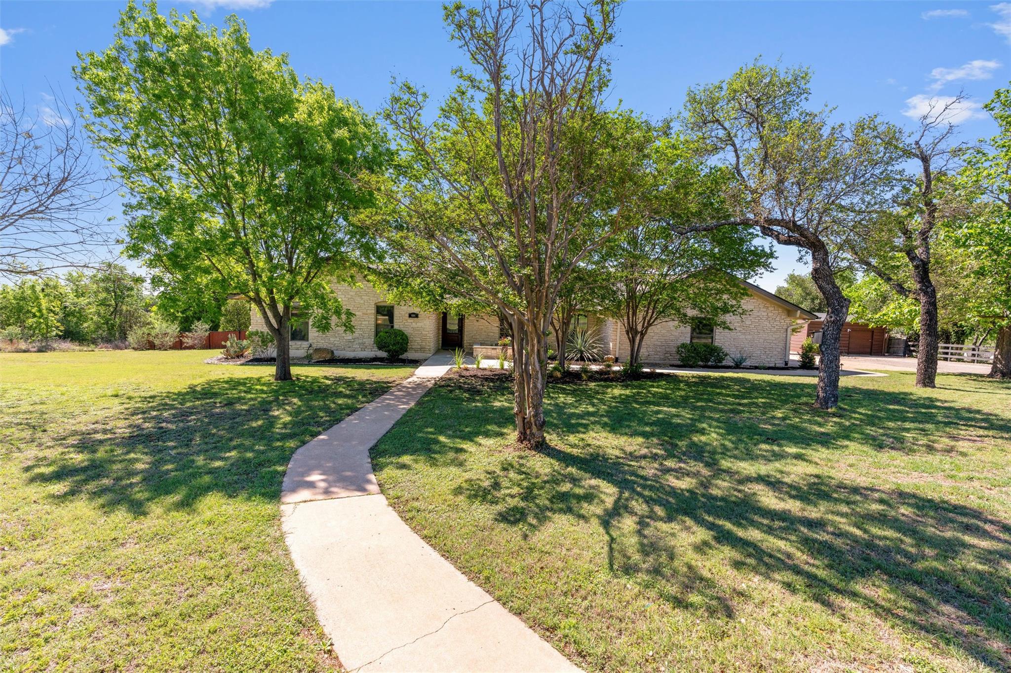 404 Skyline Rd, Georgetown, TX 78628