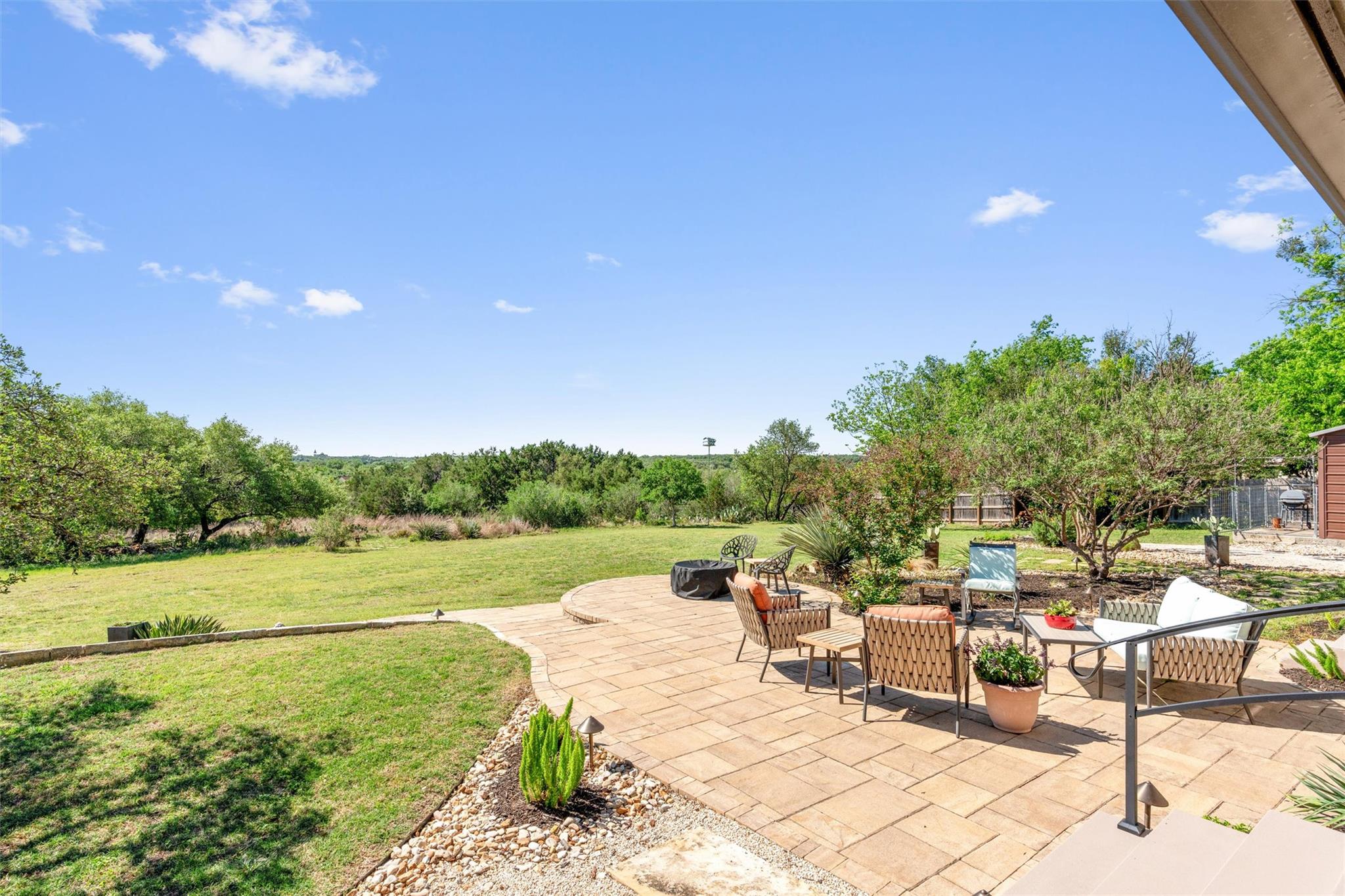 404 Skyline Rd, Georgetown, TX 78628
