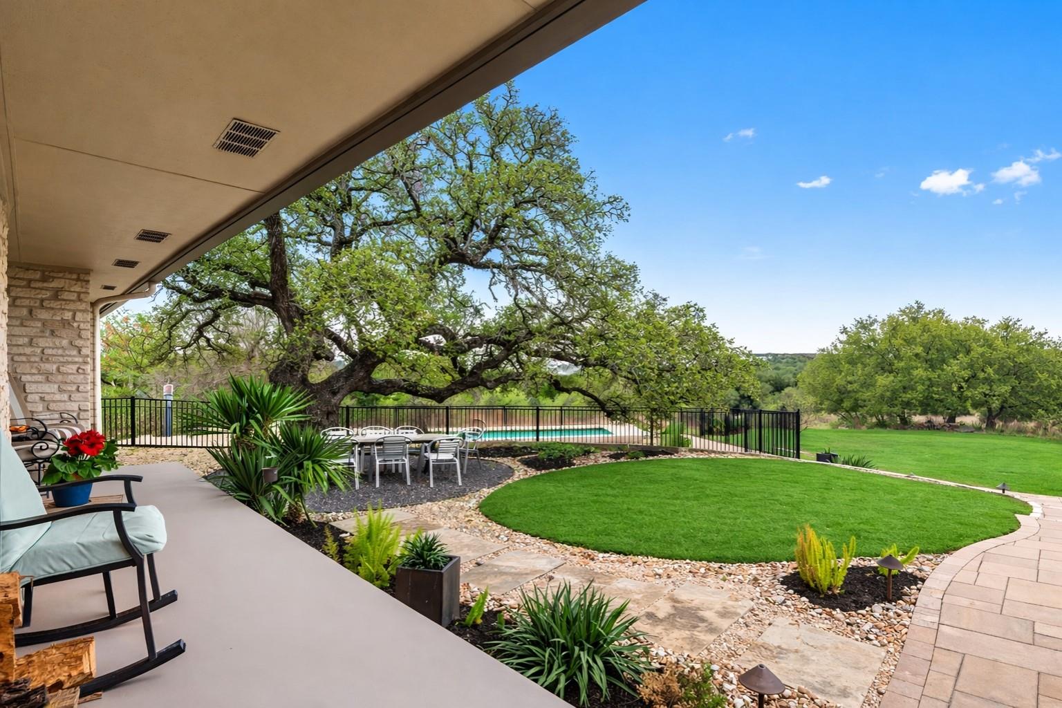 404 Skyline Rd, Georgetown, TX 78628