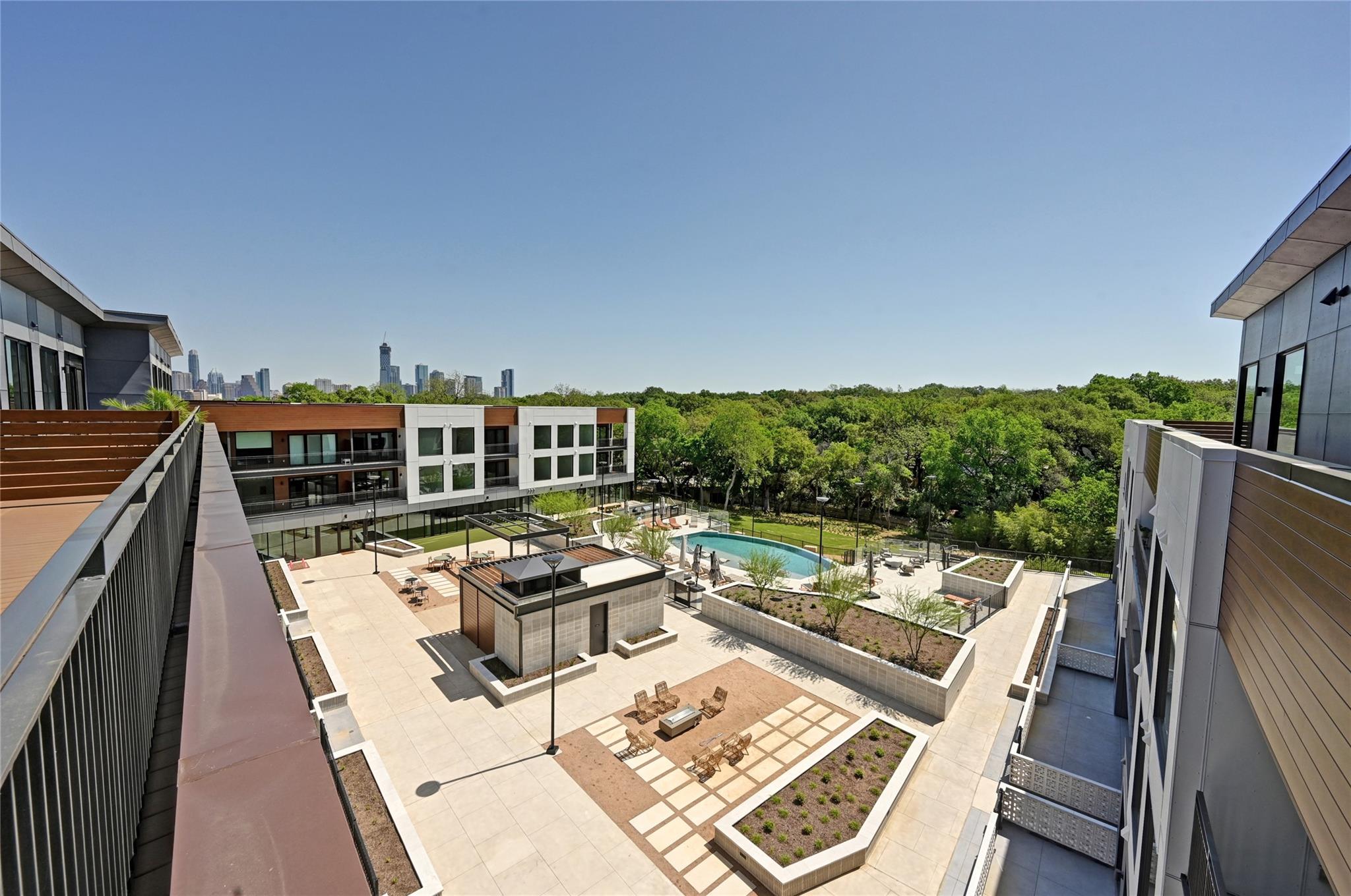 2209 S 1st. St # 408, Austin, TX 78704