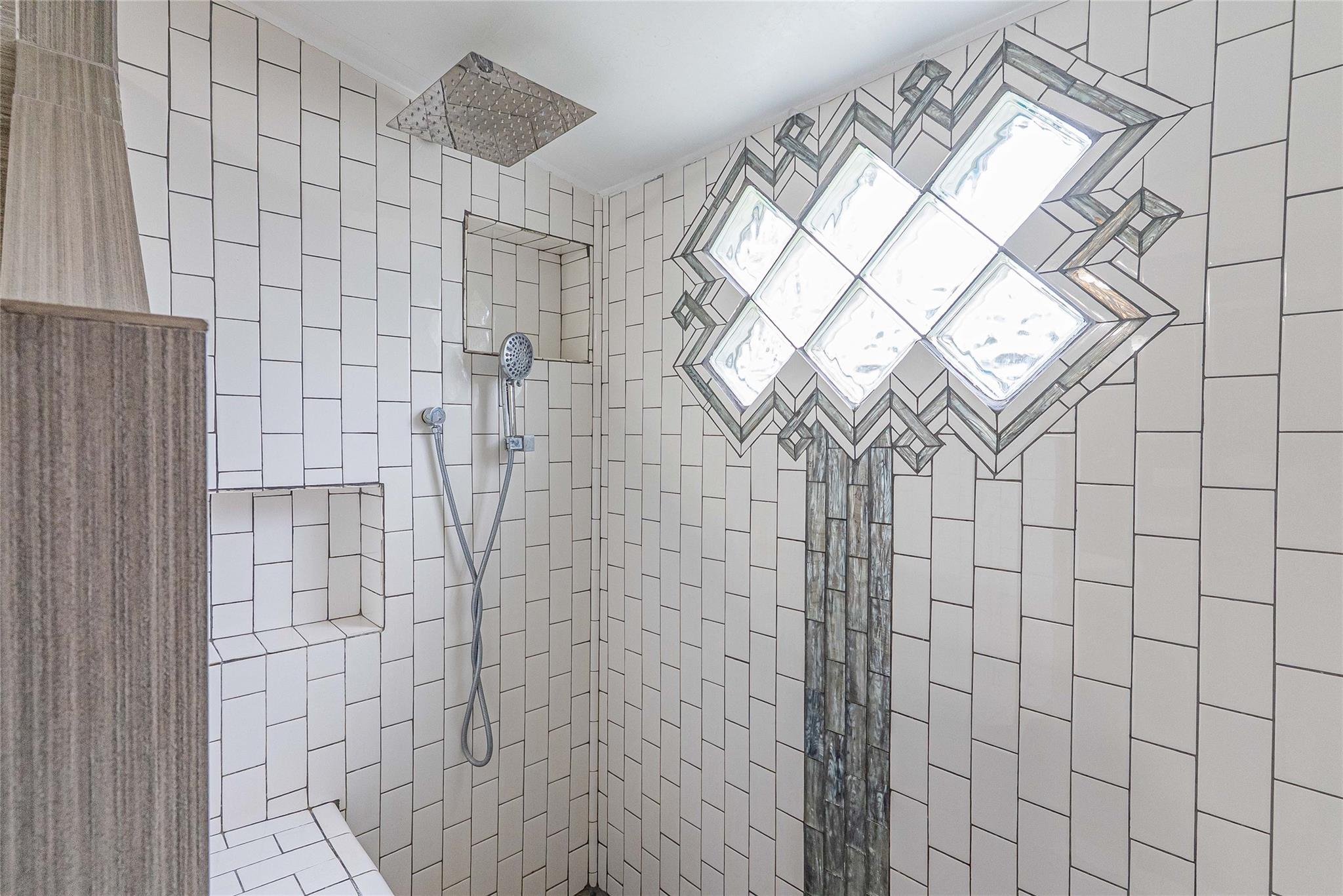 9220 County Road 272, Bertram, TX 78605