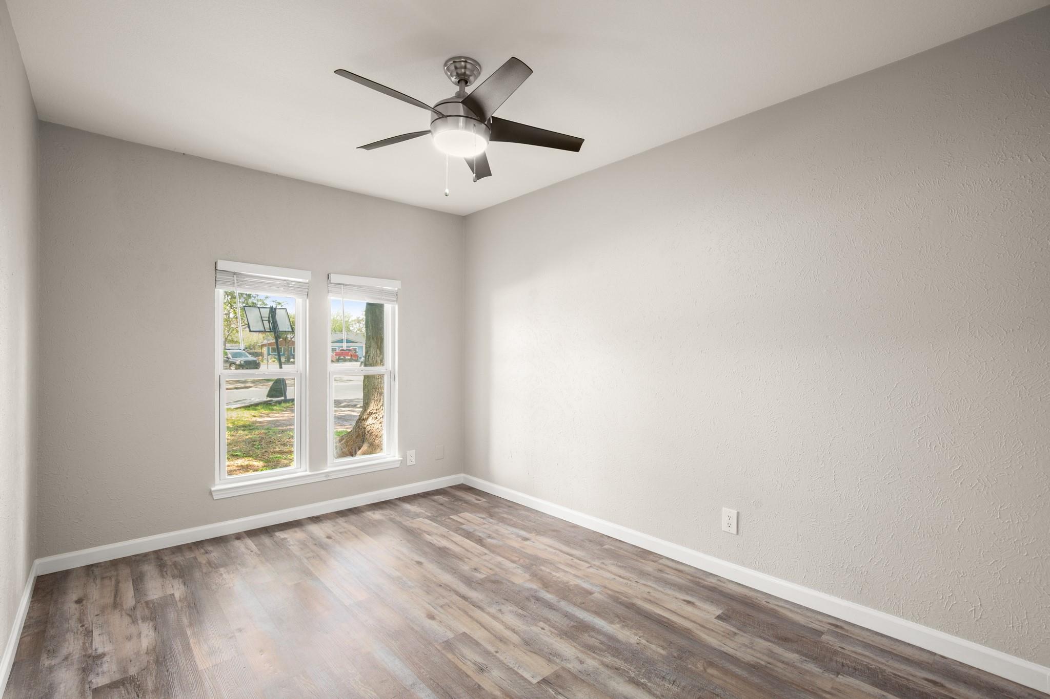 110 W Garrett Run, Austin, TX 78753