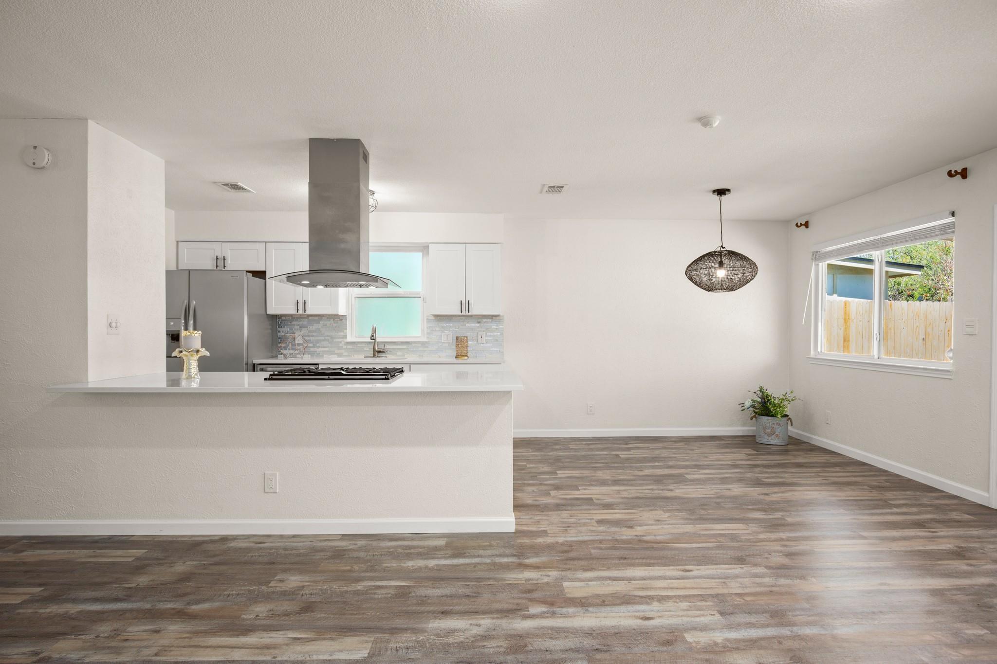 110 W Garrett Run, Austin, TX 78753