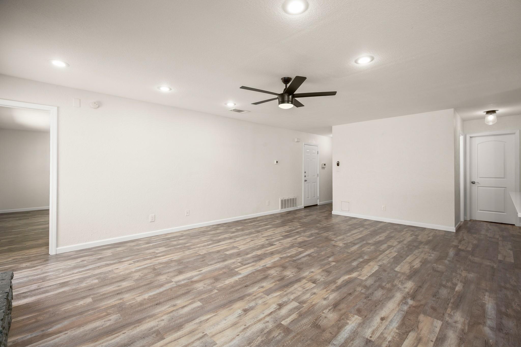 110 W Garrett Run, Austin, TX 78753