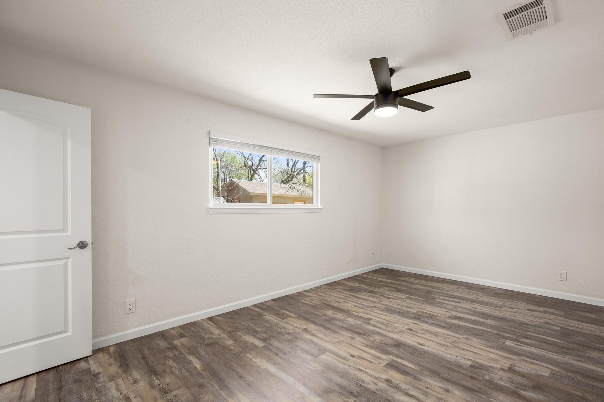 110 W Garrett Run, Austin, TX 78753