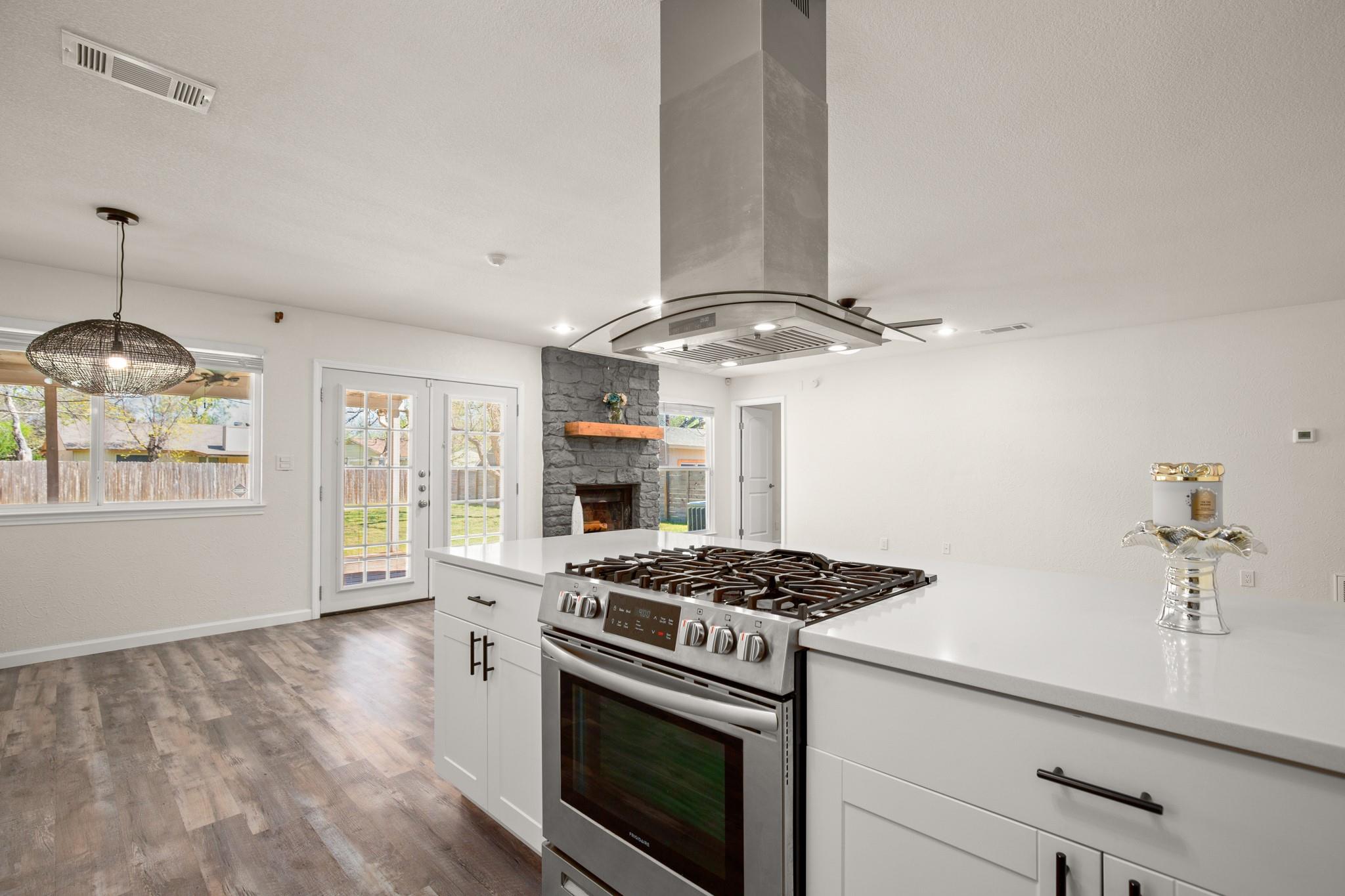 110 W Garrett Run, Austin, TX 78753