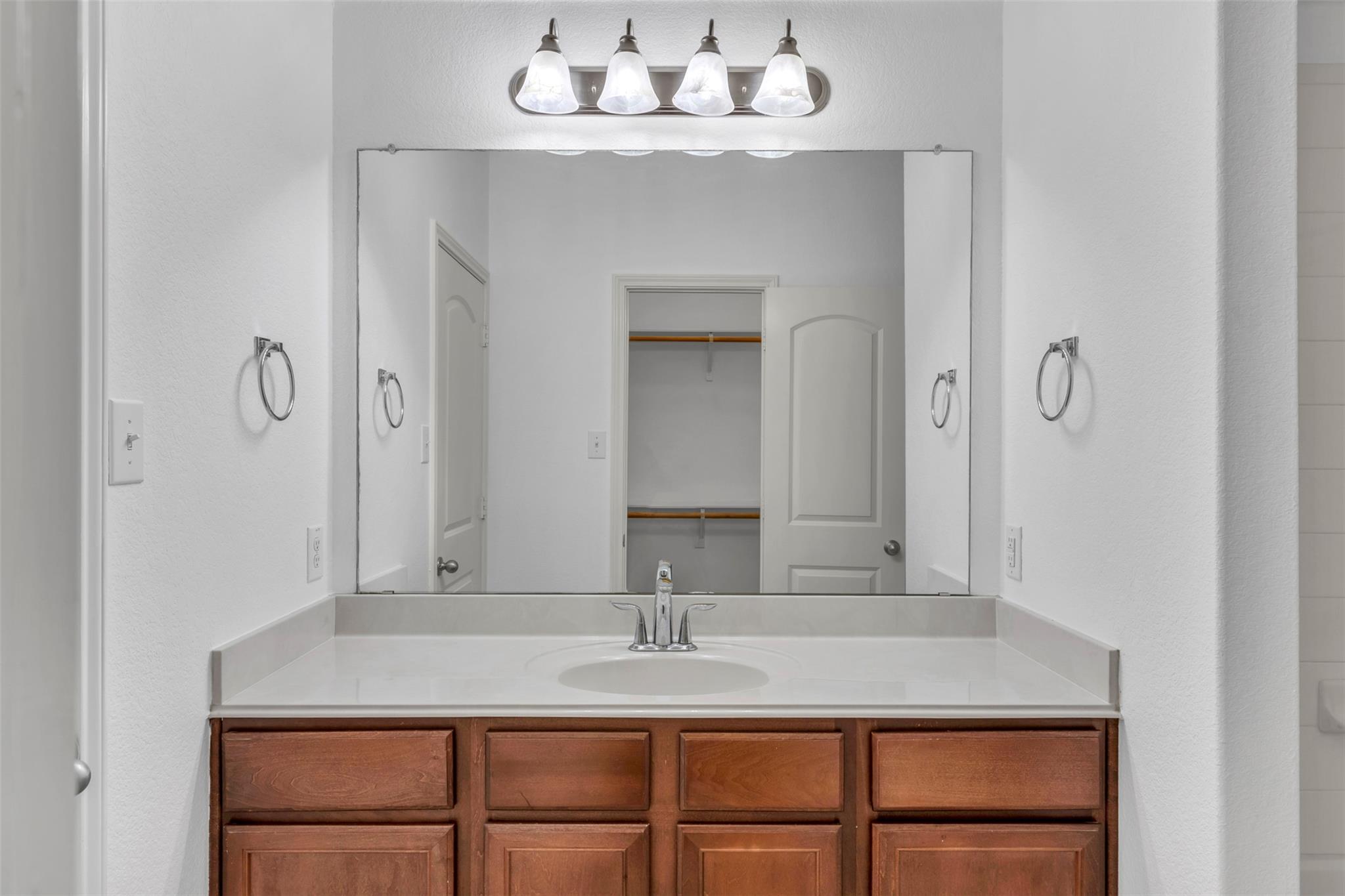 13213 Clara Martin Rd, Manor, TX 78653