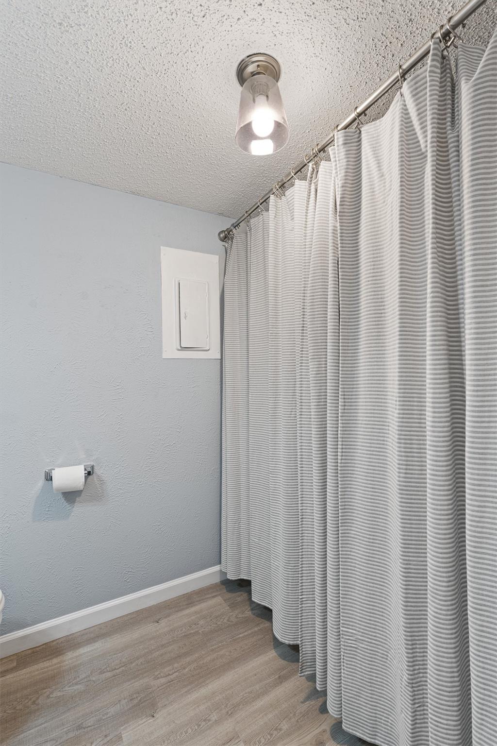 2008 Voltaire Dr, Austin, TX 78752