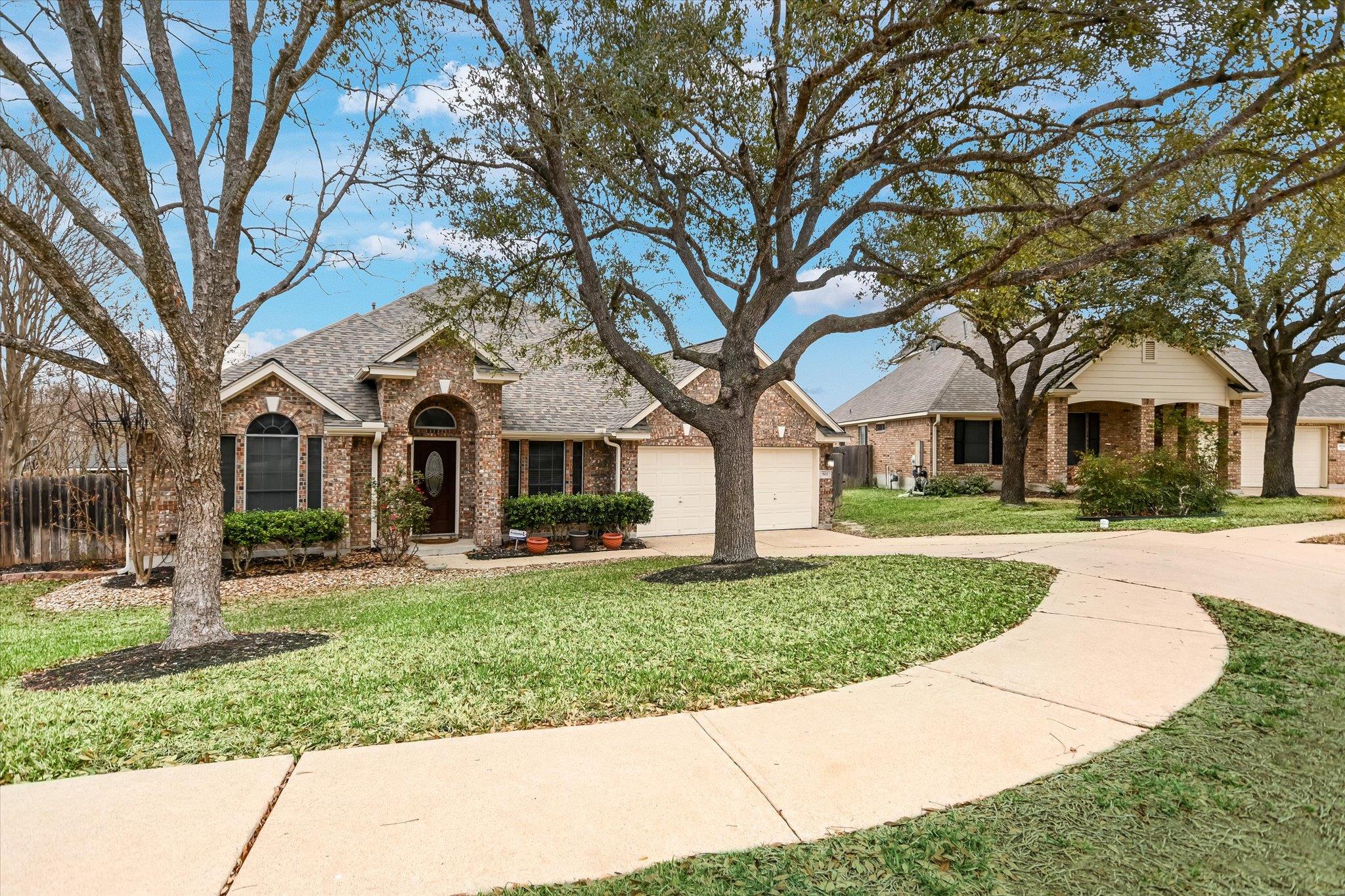 802 Sykes Ct, Pflugerville, TX 78660