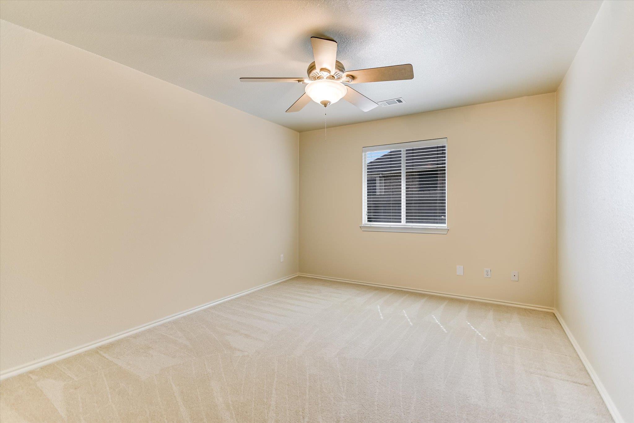 802 Sykes Ct, Pflugerville, TX 78660