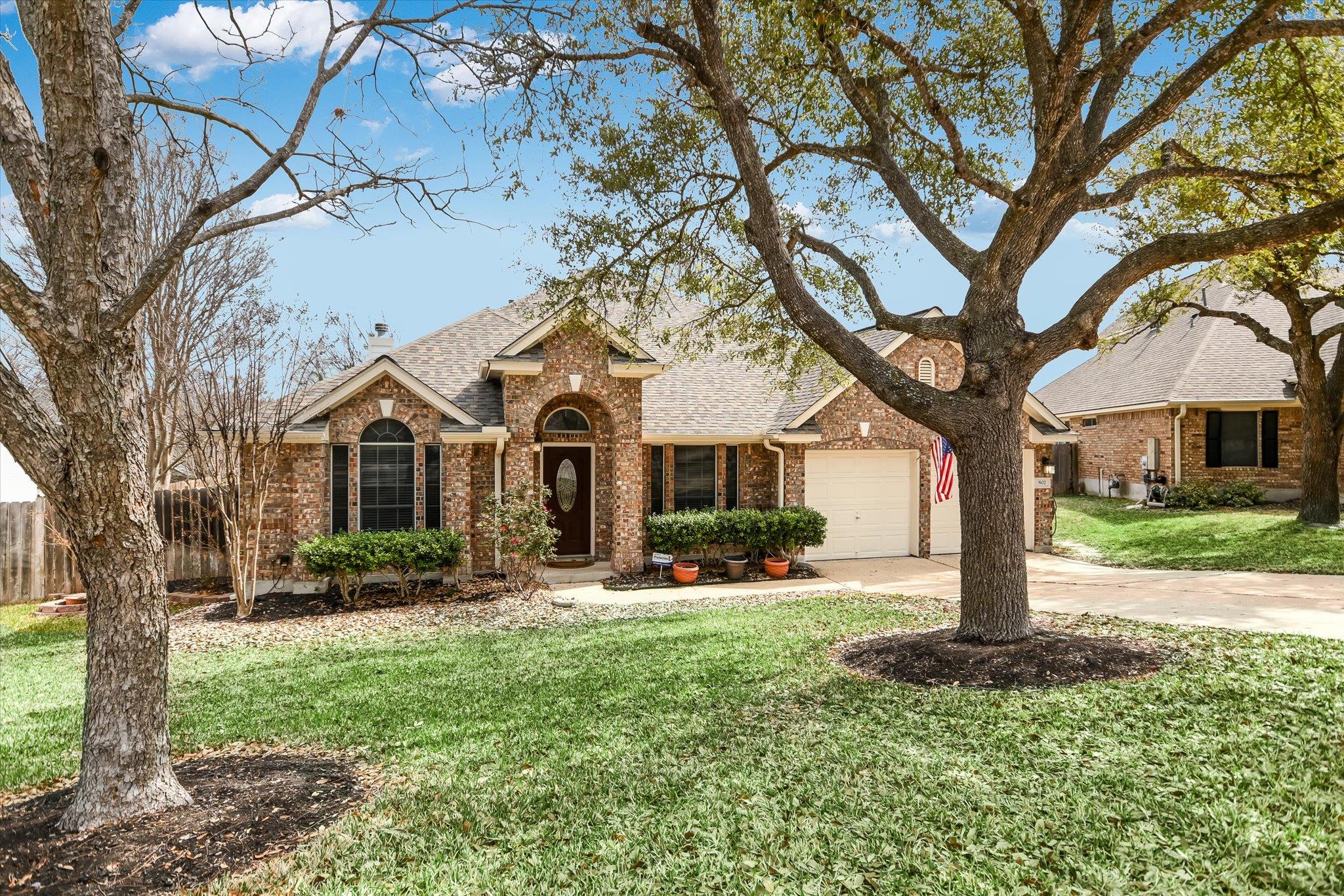 802 Sykes Ct, Pflugerville, TX 78660
