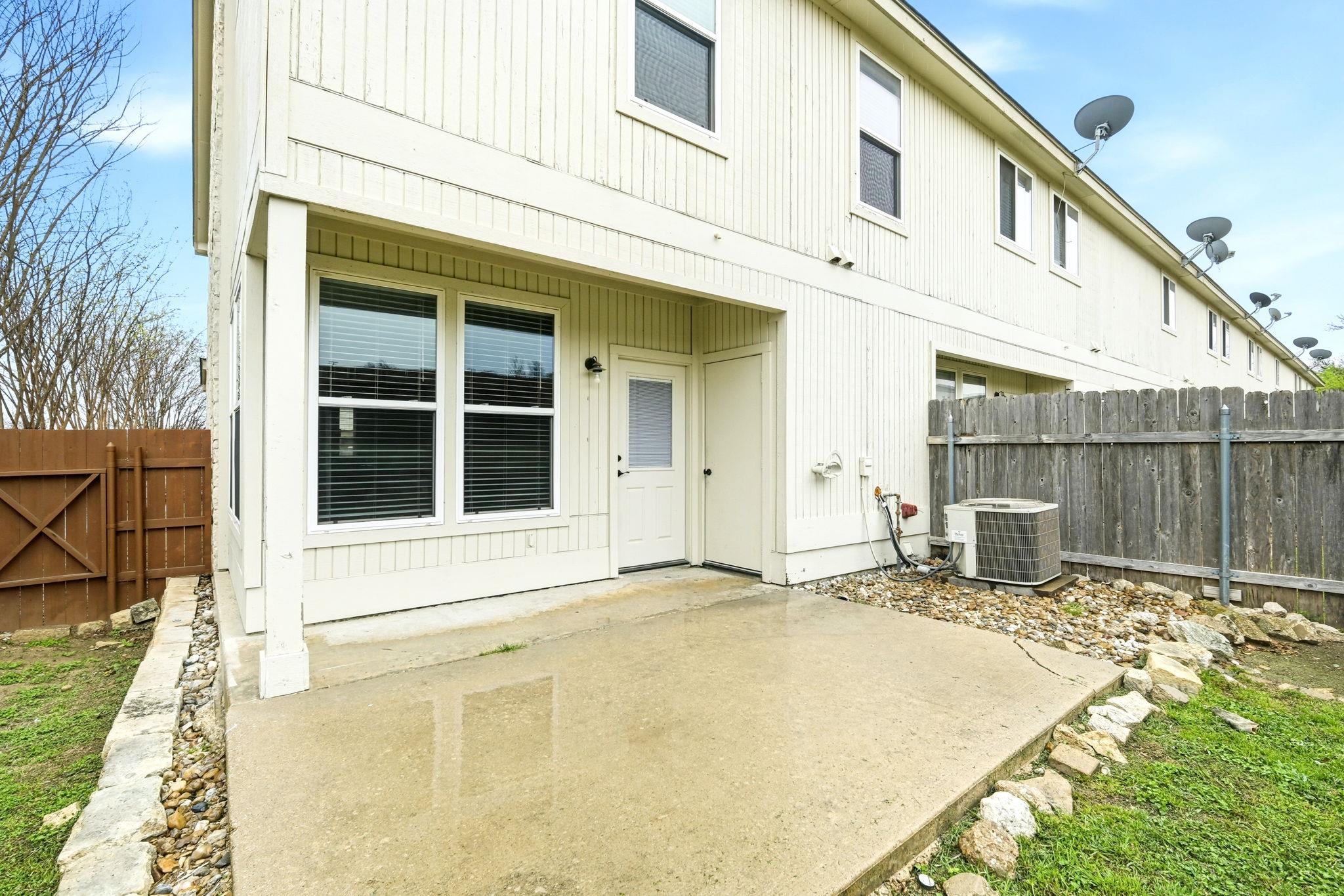 2215 Dry Creek Dr # 516, Round Rock, TX 78681