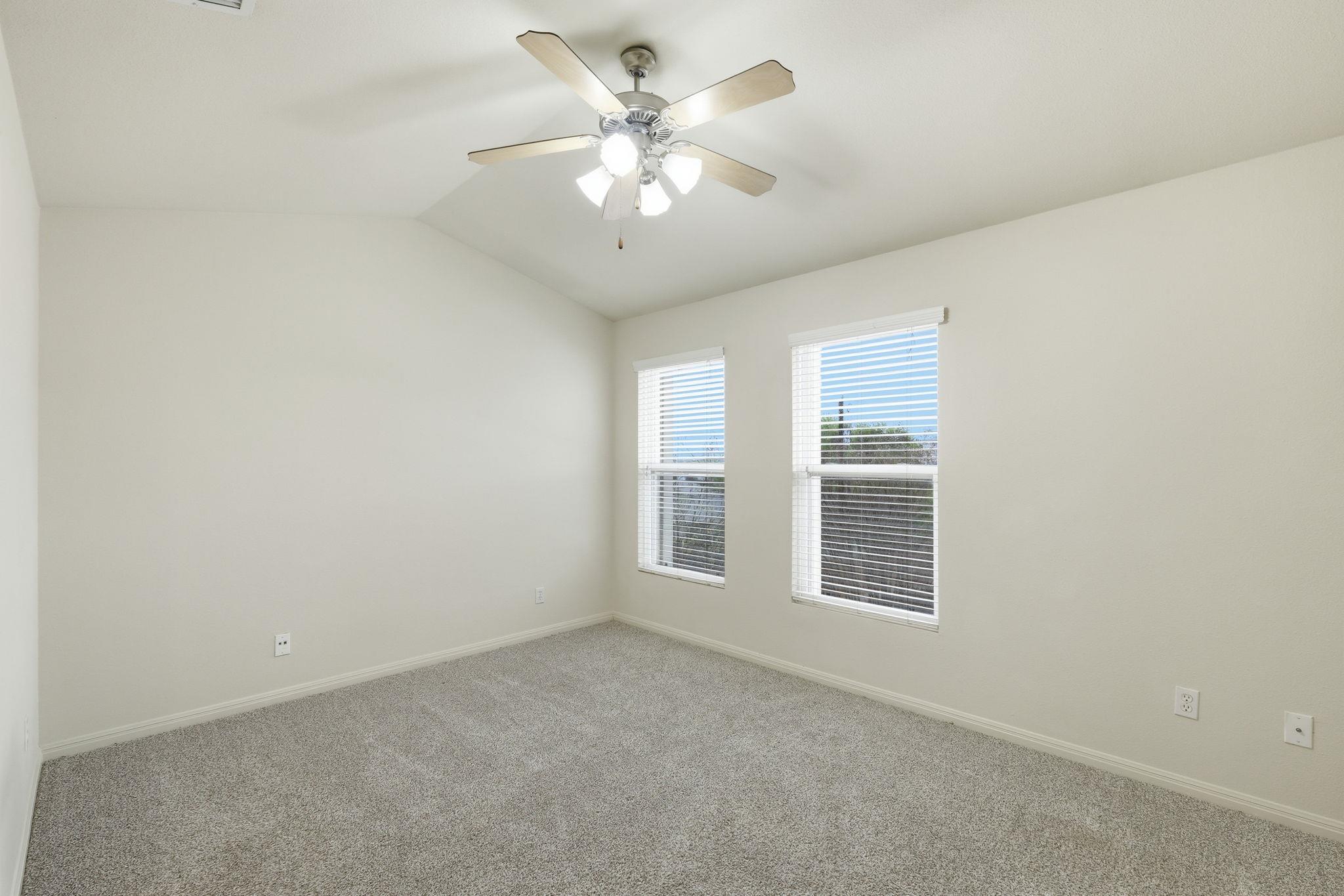 2215 Dry Creek Dr # 516, Round Rock, TX 78681