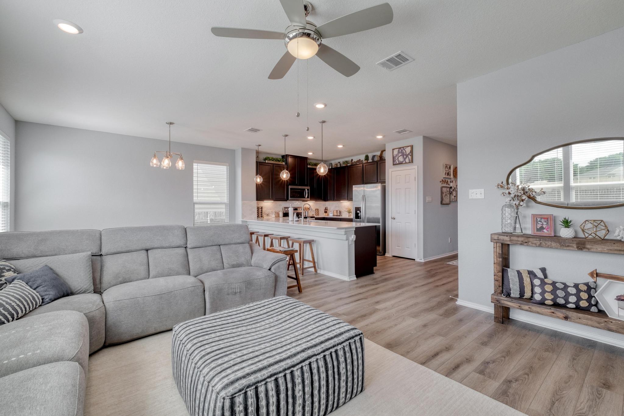 119 W Point Way, Elgin, TX 78621