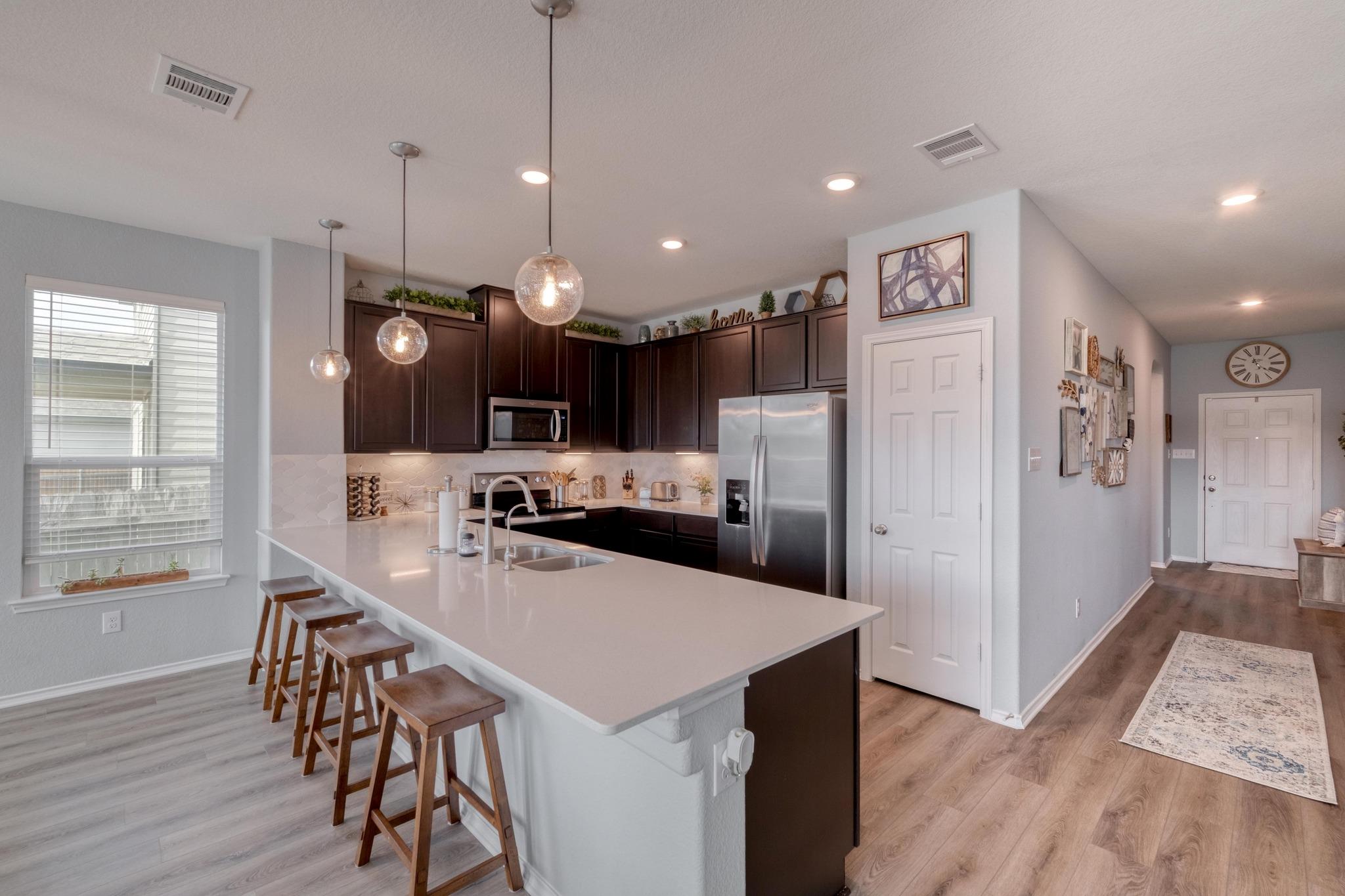 119 W Point Way, Elgin, TX 78621