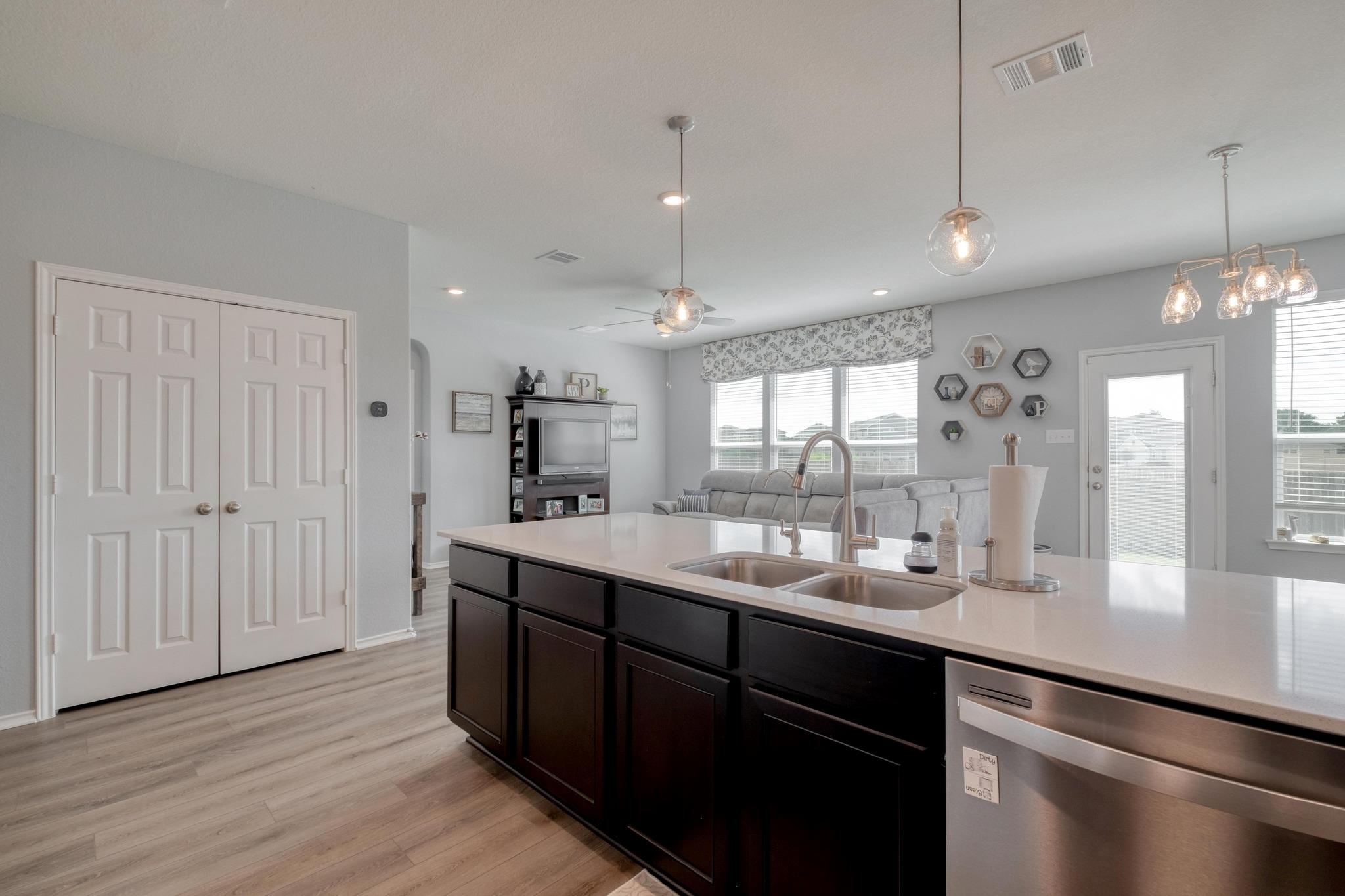 119 W Point Way, Elgin, TX 78621