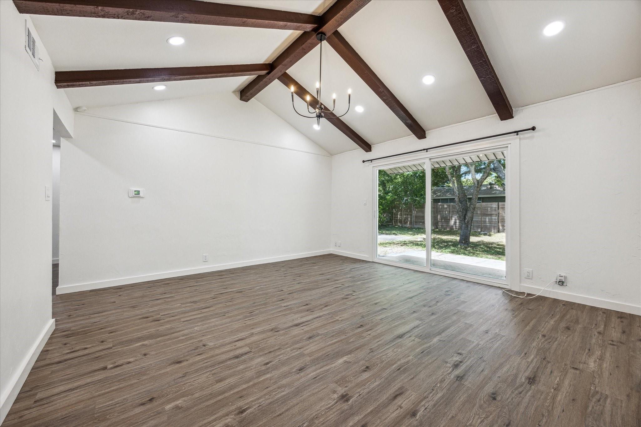 5700 Garden Oaks Dr, Austin, TX 78745