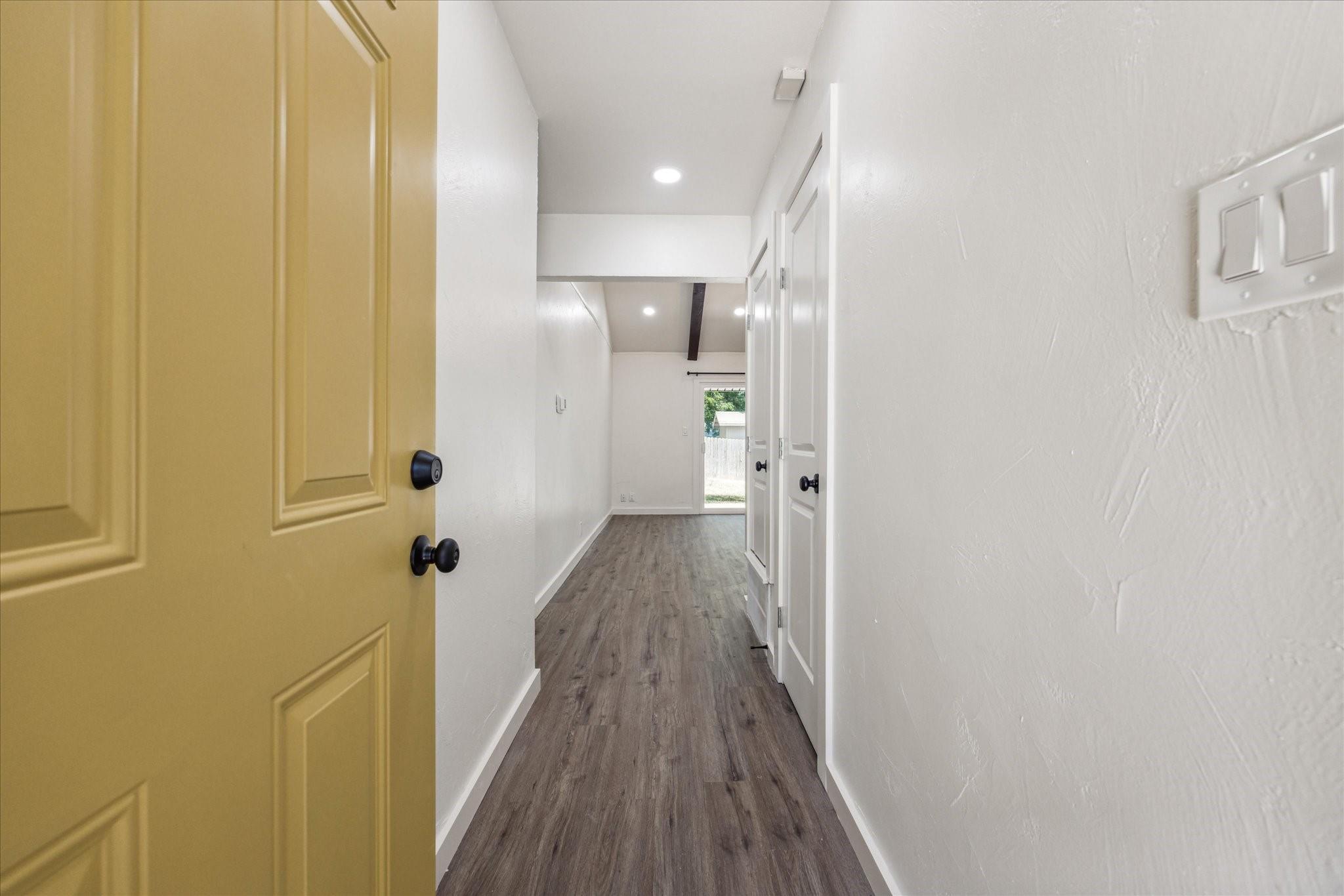 5700 Garden Oaks Dr, Austin, TX 78745