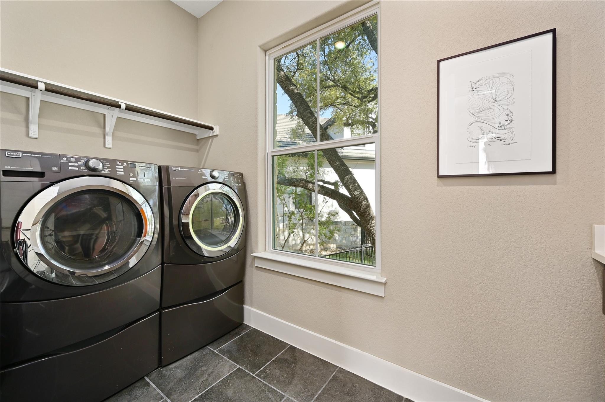 607 Flint Ridge Trl, Georgetown, TX 78628