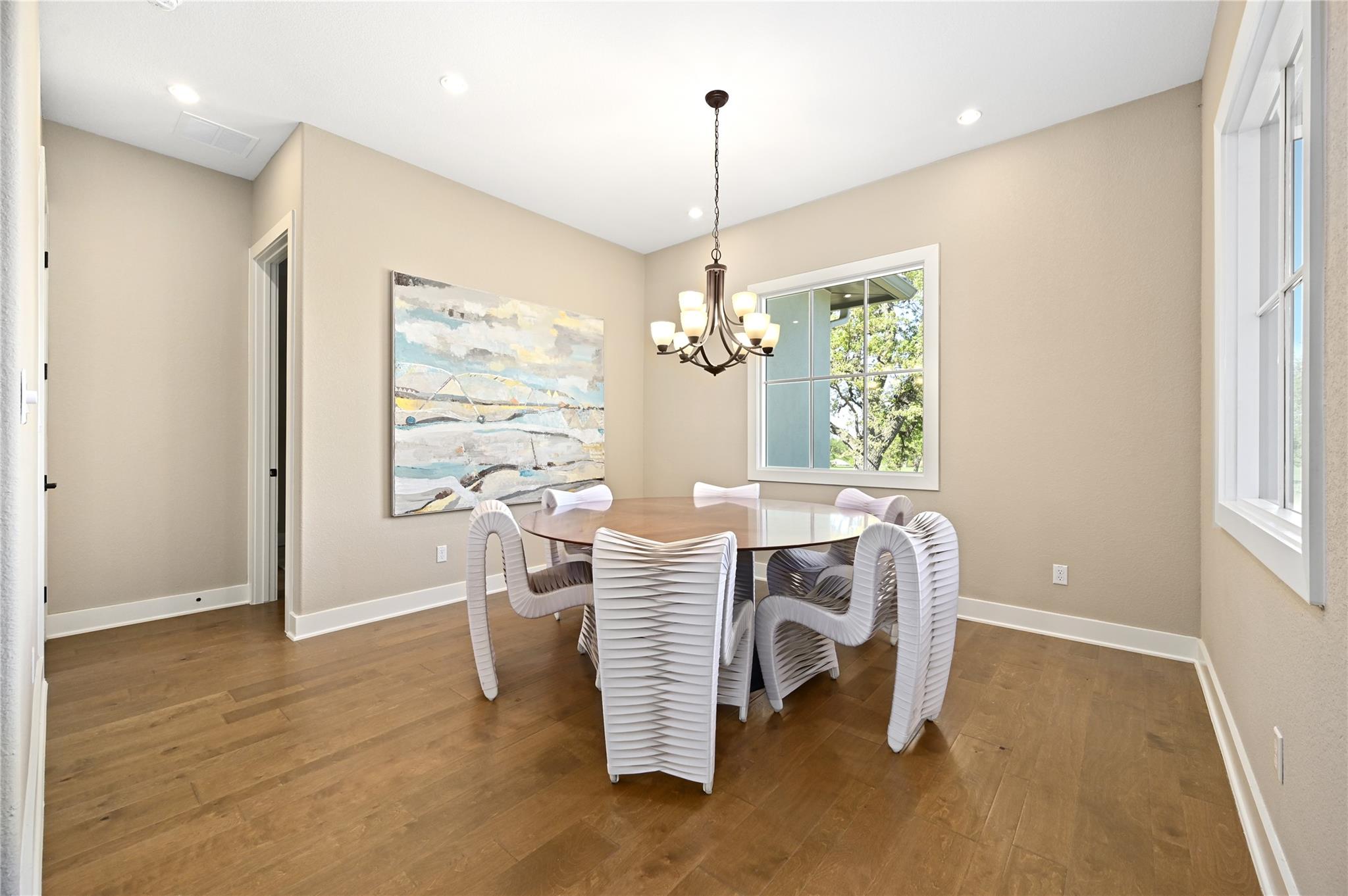 607 Flint Ridge Trl, Georgetown, TX 78628