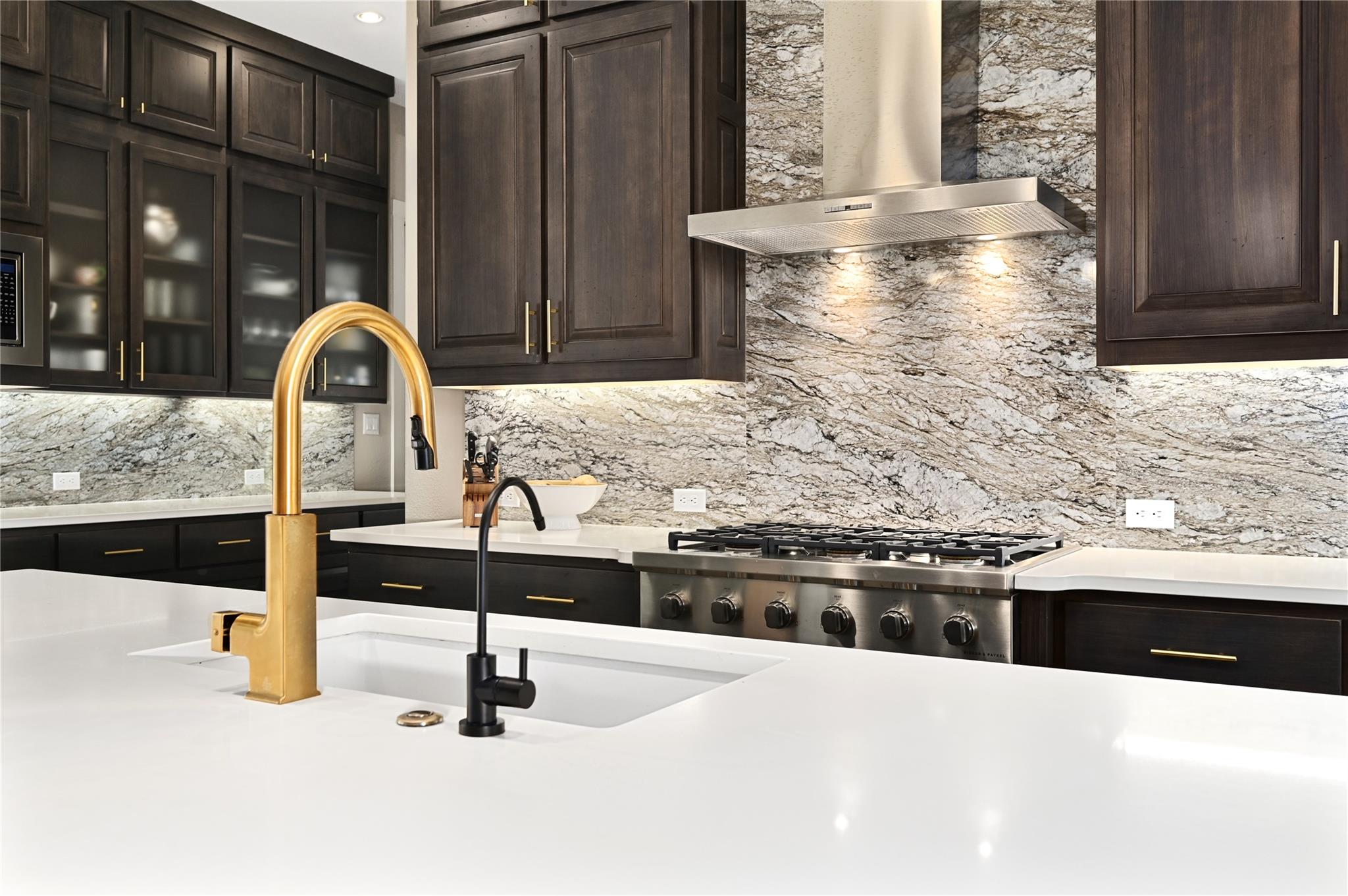 607 Flint Ridge Trl, Georgetown, TX 78628