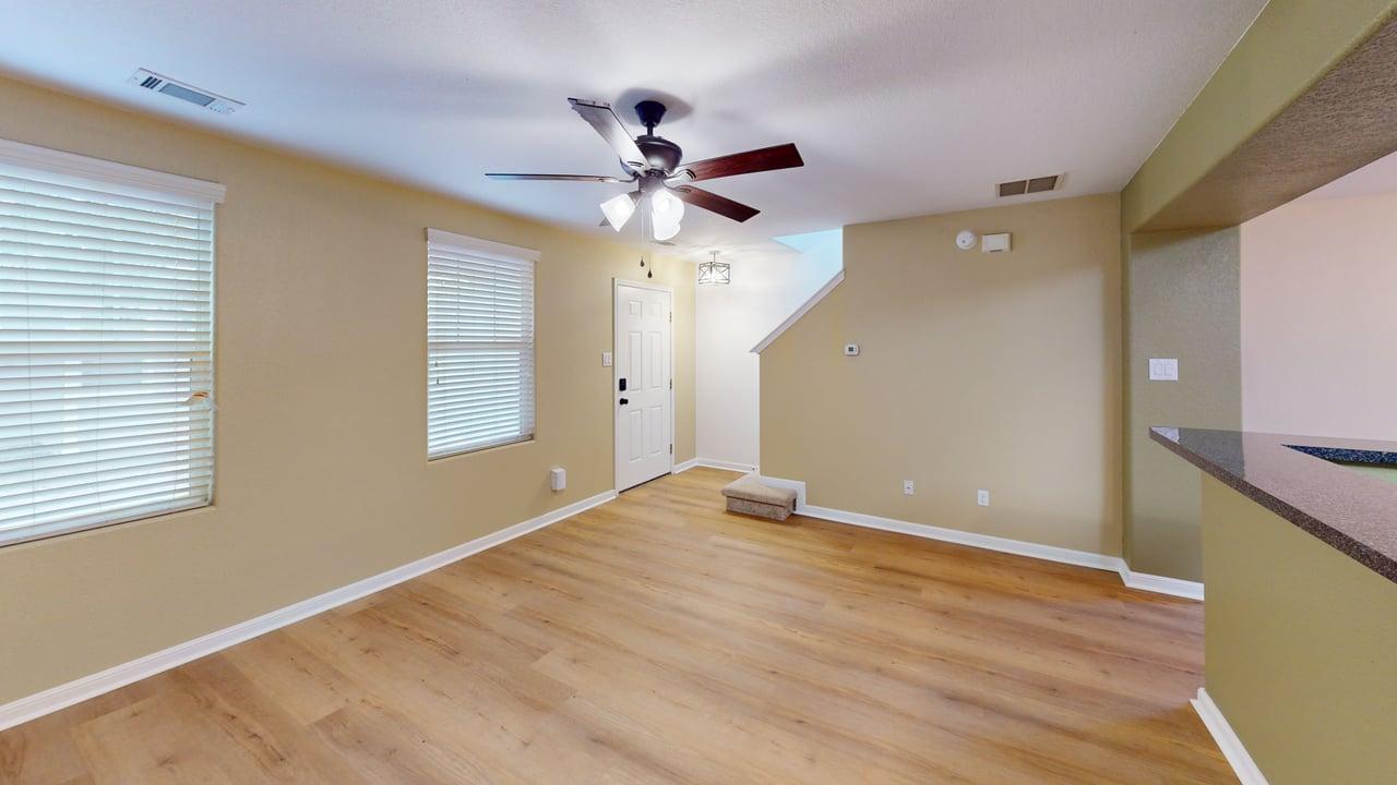 133 Rush Hvn # E034, San Marcos, TX 78666