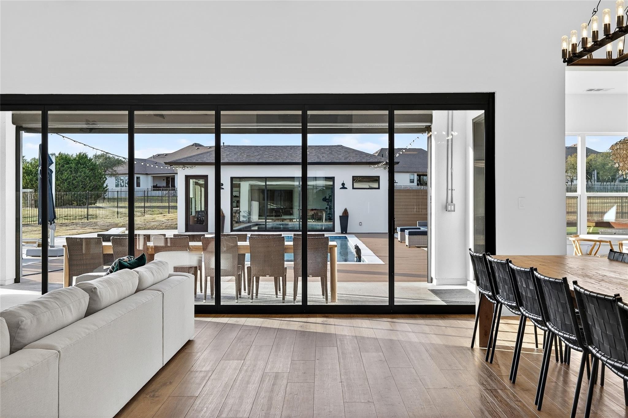 404 Prairie Clover Dr, Dripping Springs, TX 78620