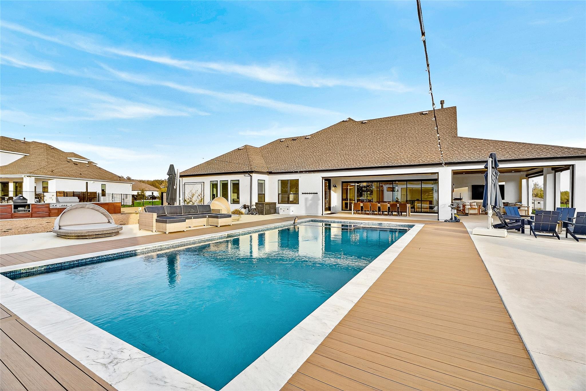 404 Prairie Clover Dr, Dripping Springs, TX 78620