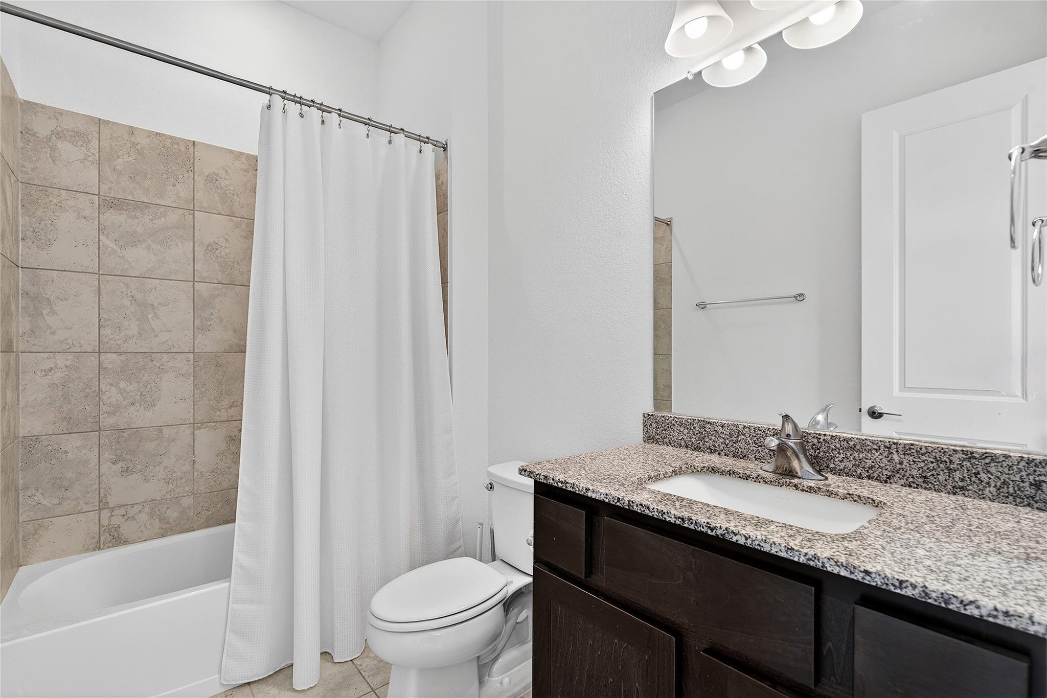 404 Prairie Clover Dr, Dripping Springs, TX 78620