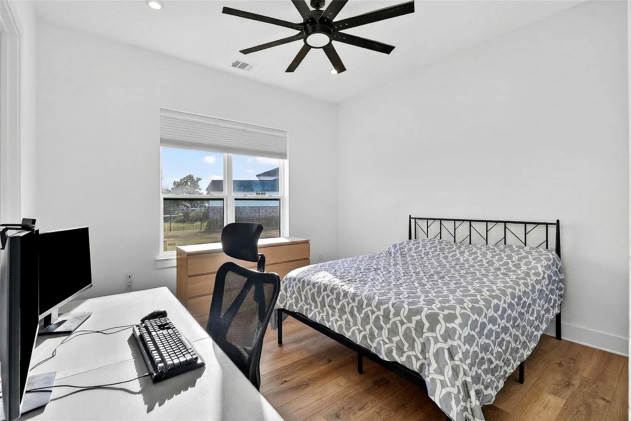 404 Prairie Clover Dr, Dripping Springs, TX 78620