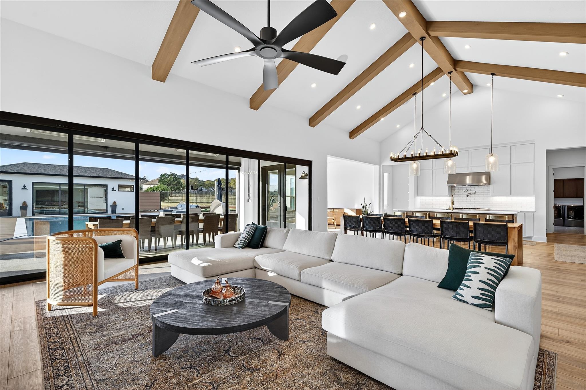 404 Prairie Clover Dr, Dripping Springs, TX 78620