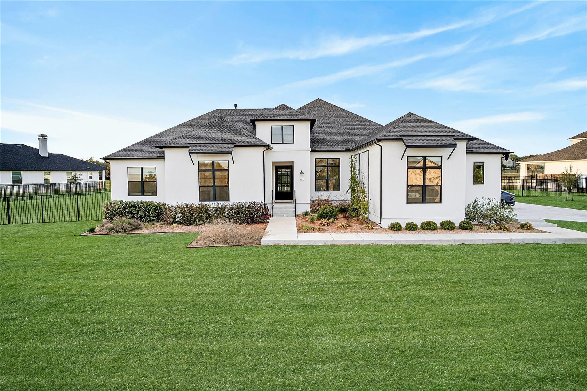 404 Prairie Clover Dr, Dripping Springs, TX 78620