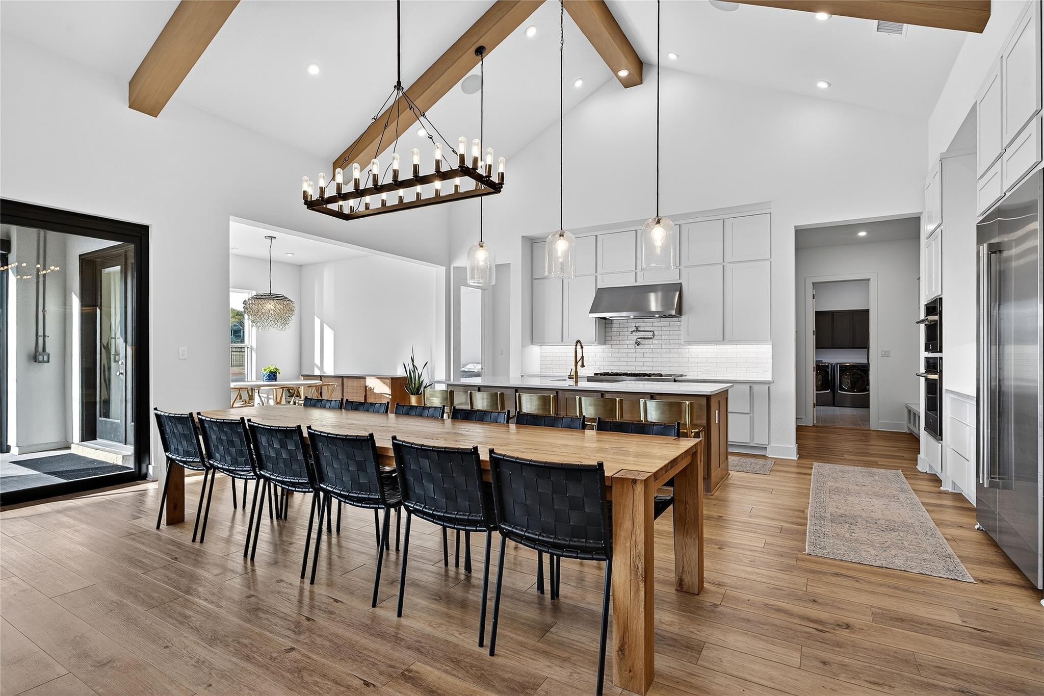 404 Prairie Clover Dr, Dripping Springs, TX 78620