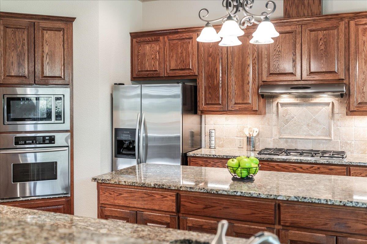 3006 HAWTHORNE Cv, Georgetown, TX 78628