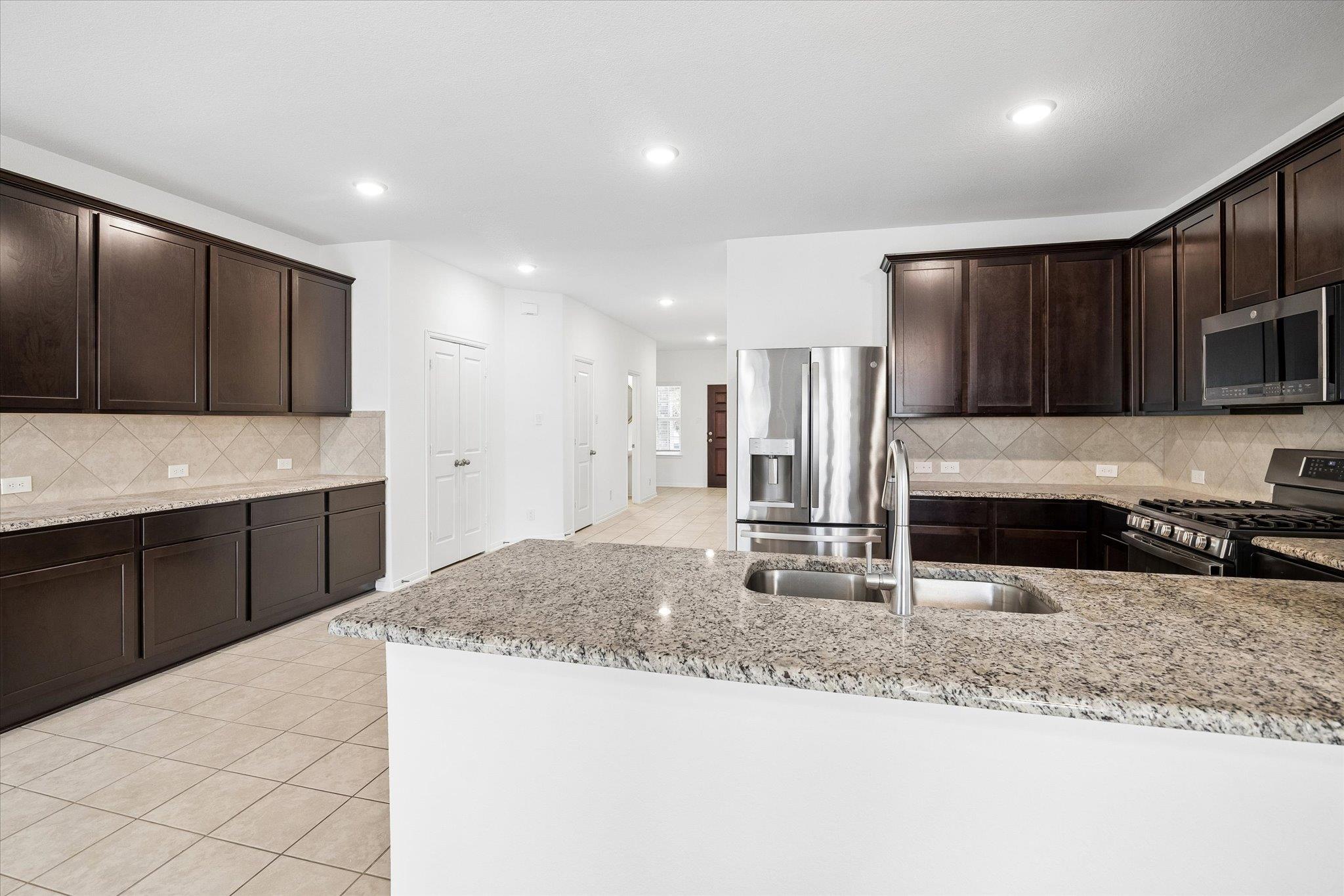 3354 Harmony View Ln, Spring, TX 77386