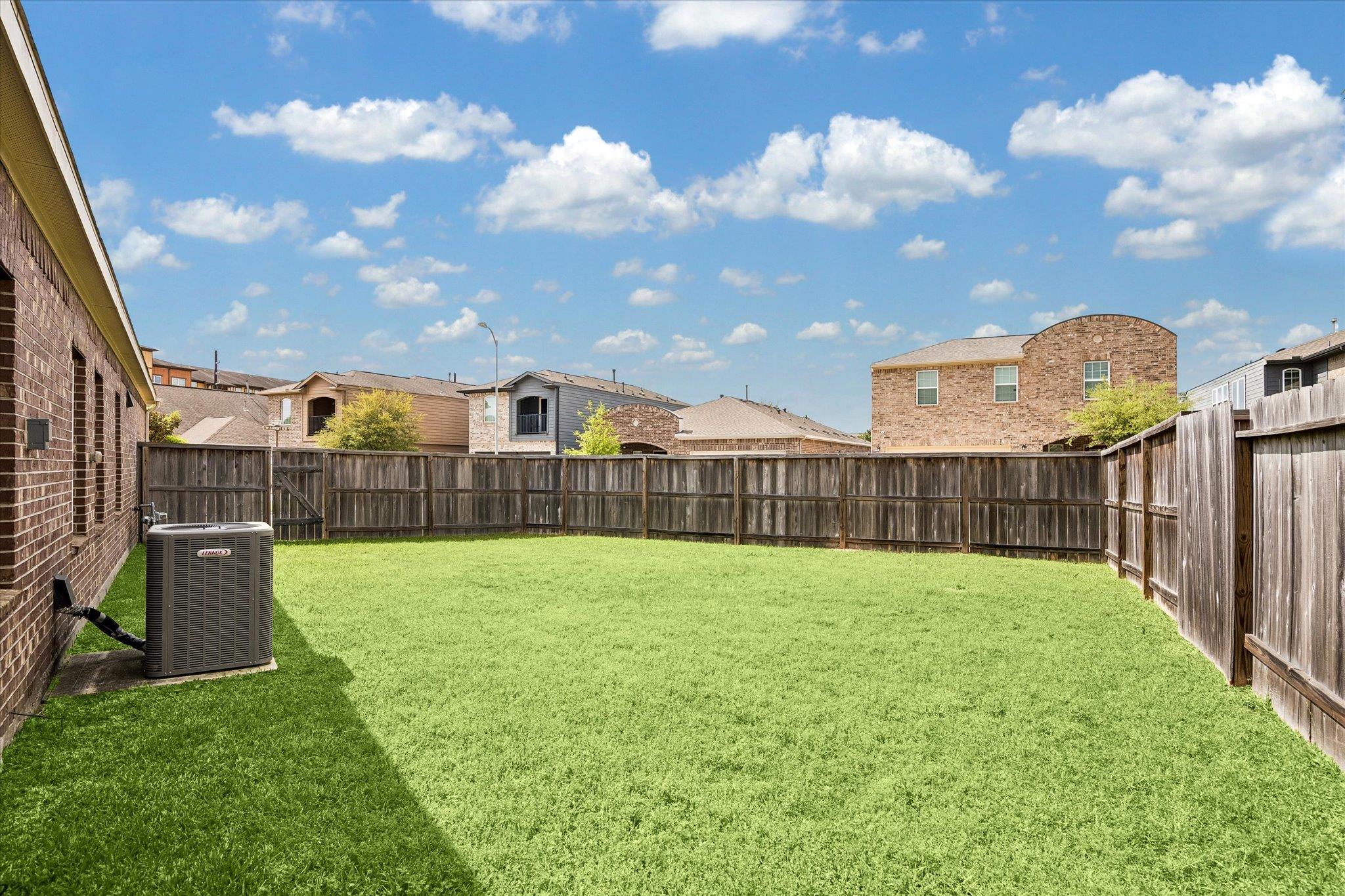3354 Harmony View Ln, Spring, TX 77386