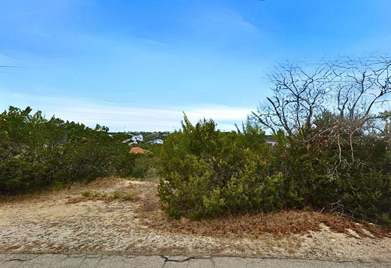 22122 Moulin Dr, Spicewood, TX 78669