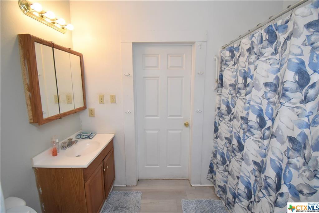 920 S 33rd St, Temple, TX 76504