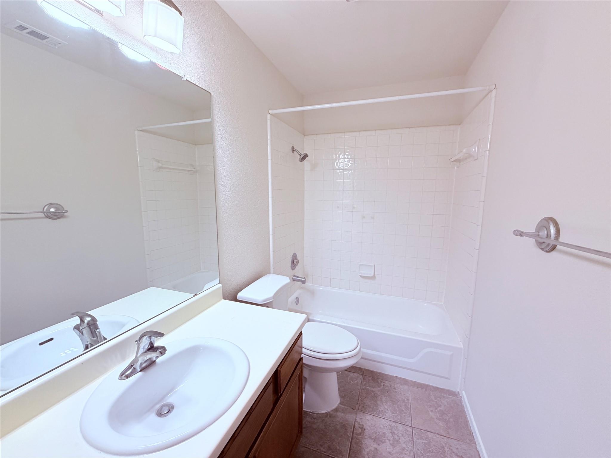 16924 Cactus Blossom Dr, Pflugerville, TX 78660