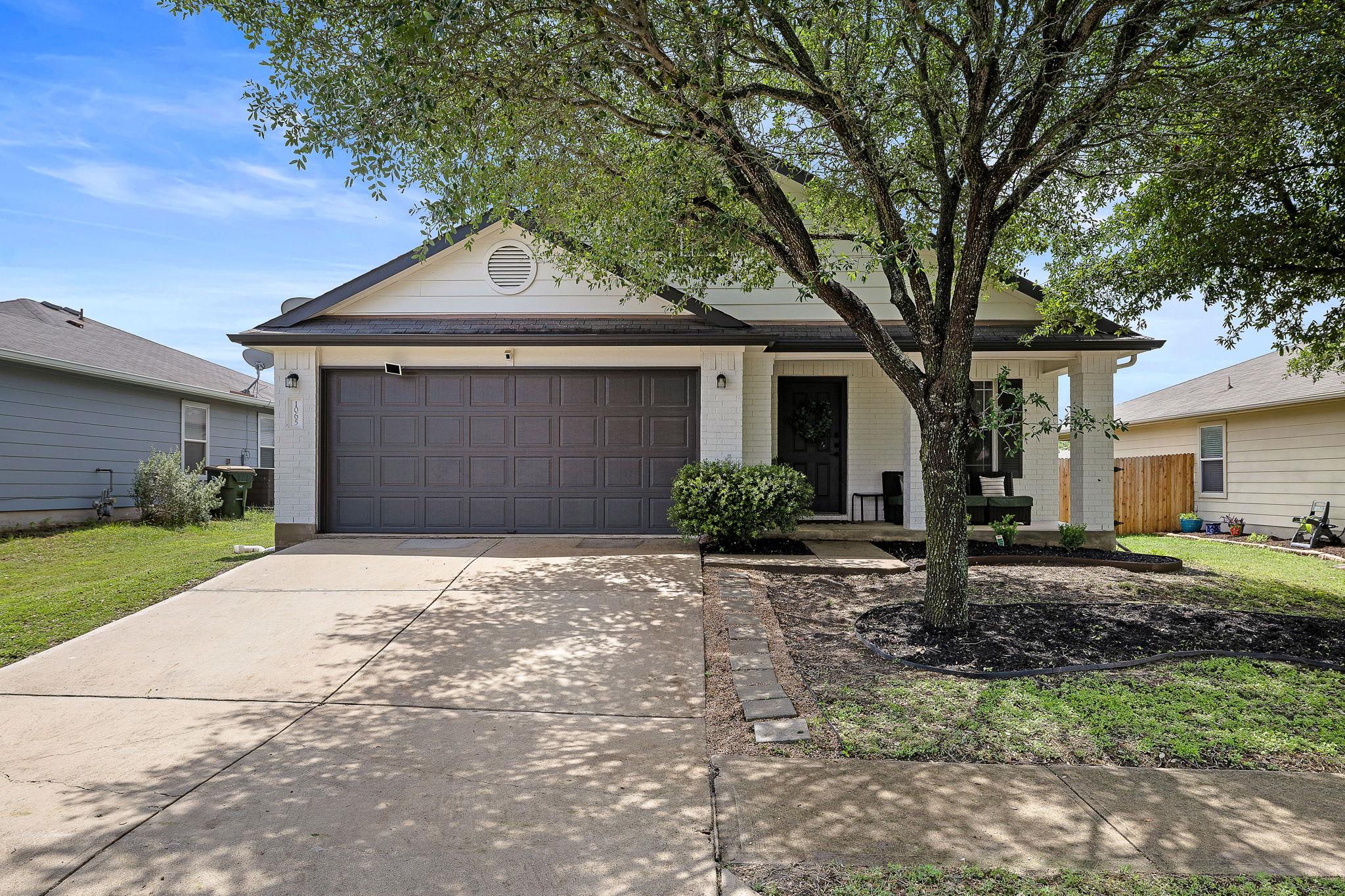 1065 Canada Wild Dr, Buda, TX 78610