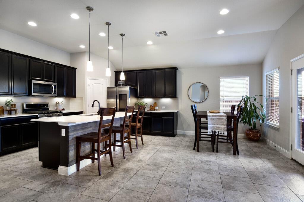 3401 De Torres Cir, Round Rock, TX 78665