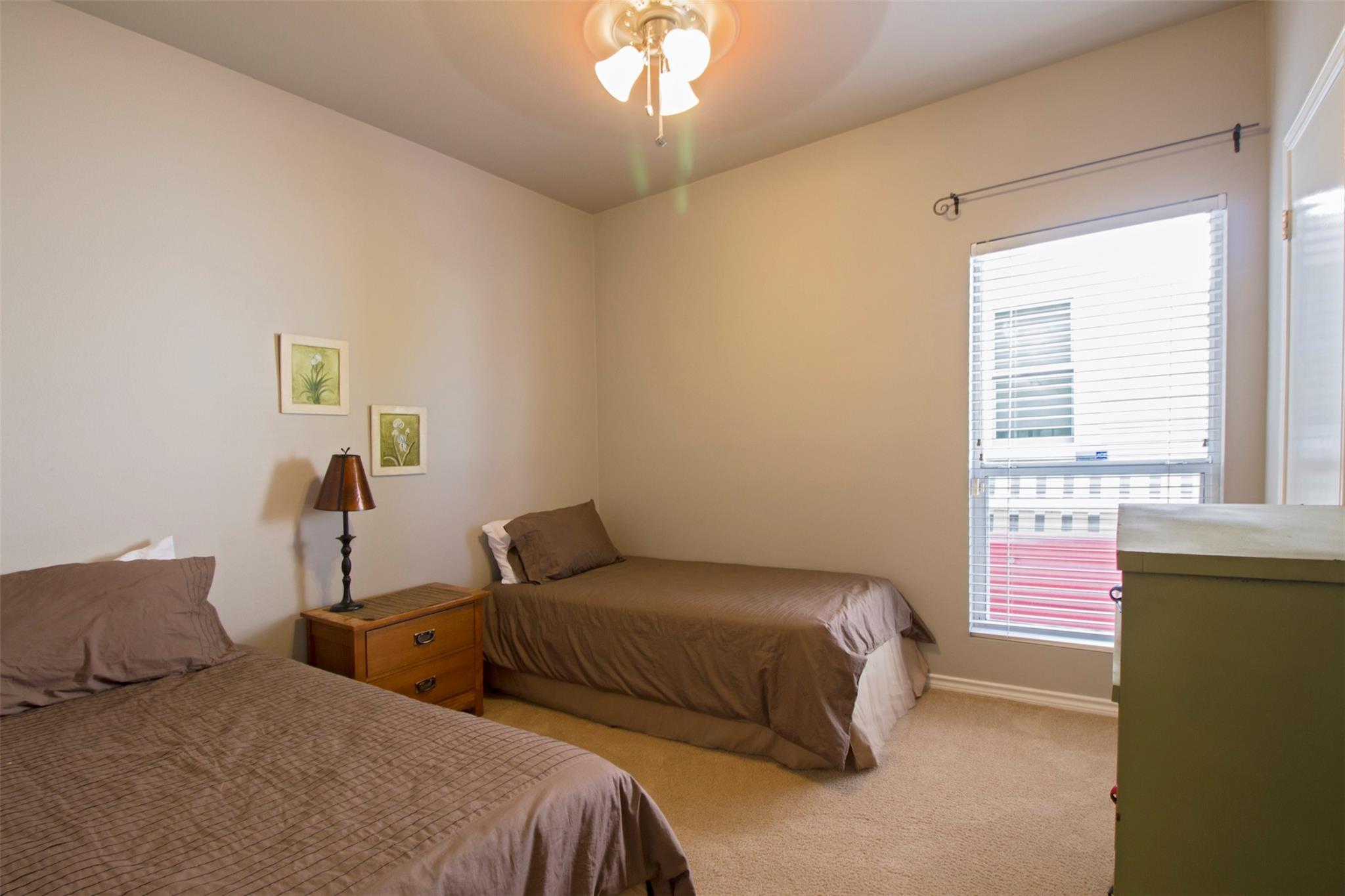 1509 Treadwell St, Austin, TX 78704