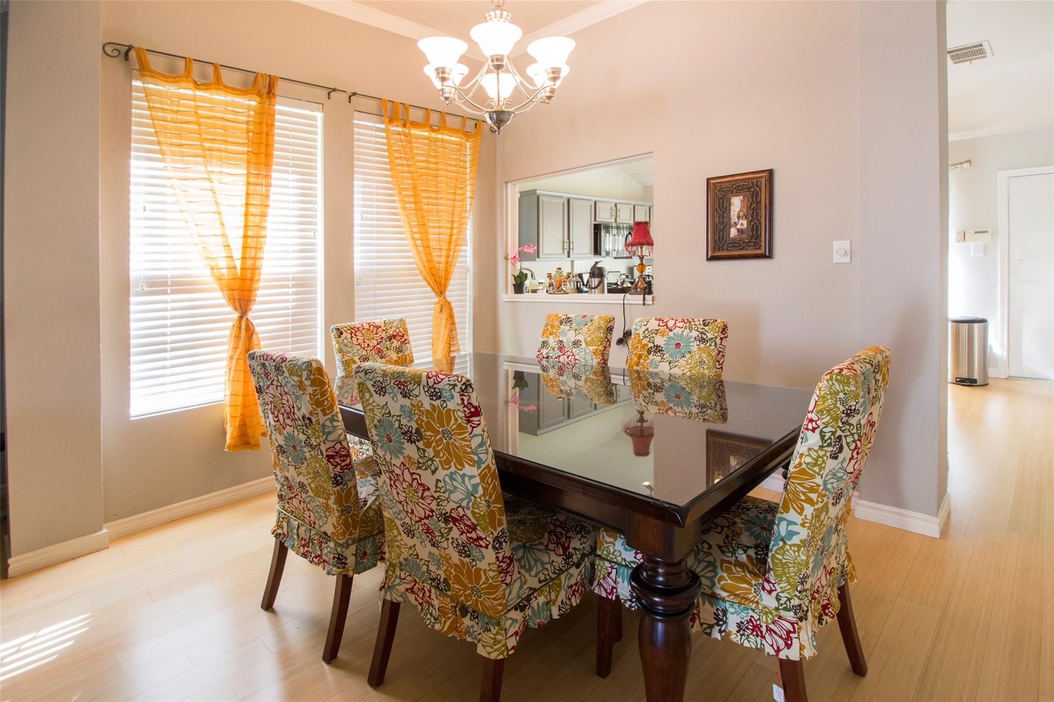 1509 Treadwell St, Austin, TX 78704